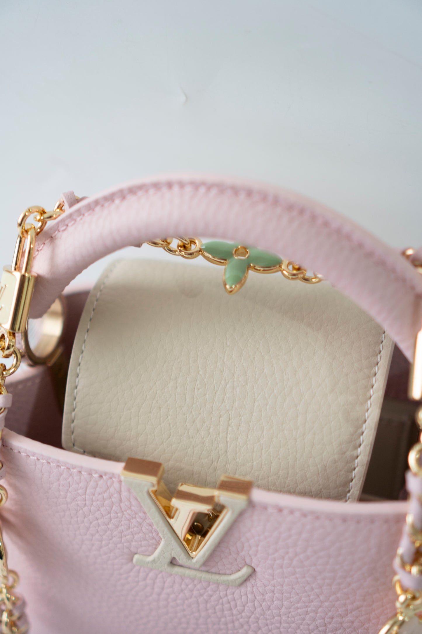 Capucine Mini Top Handle – Light Bliss Pink Taurillon Leather