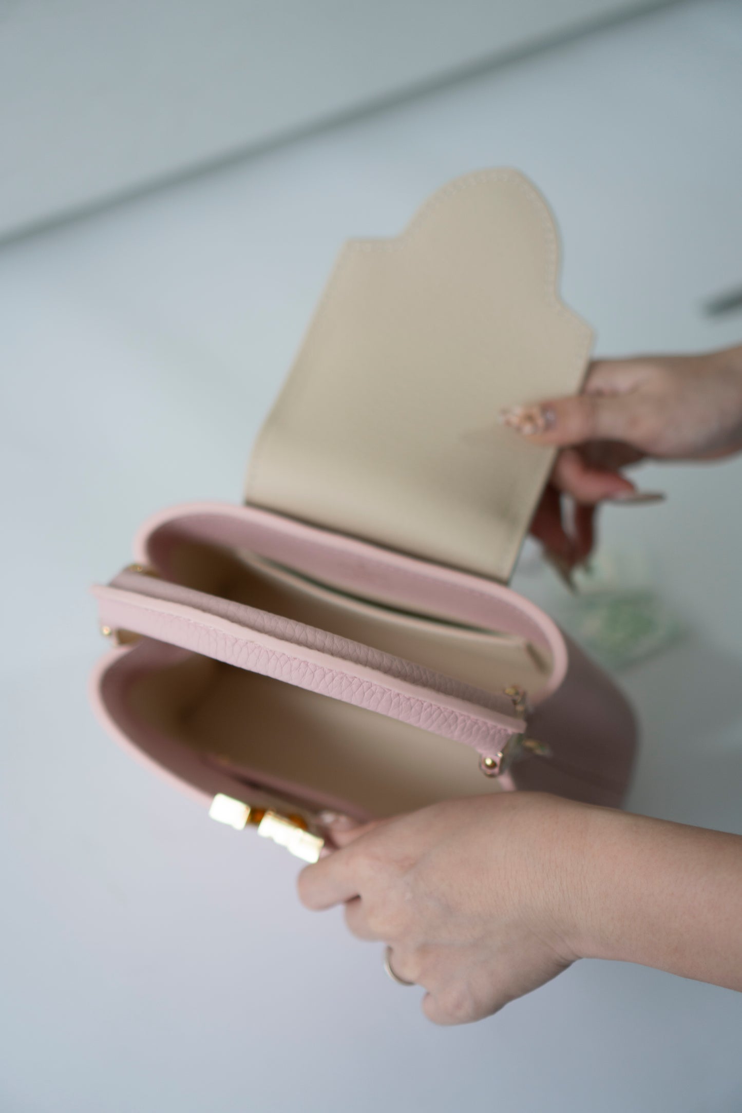 Capucine Mini Top Handle – Light Bliss Pink Taurillon Leather