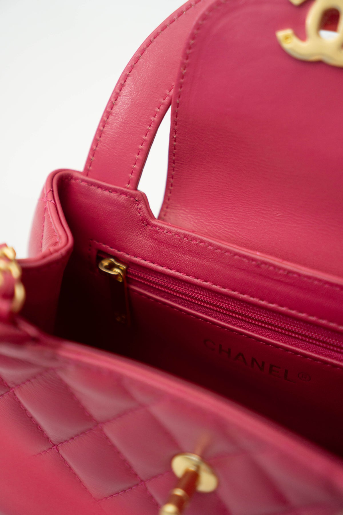 CC Quilted Top Handle Mini Flap Bag – Fuchsia Pink Lambskin