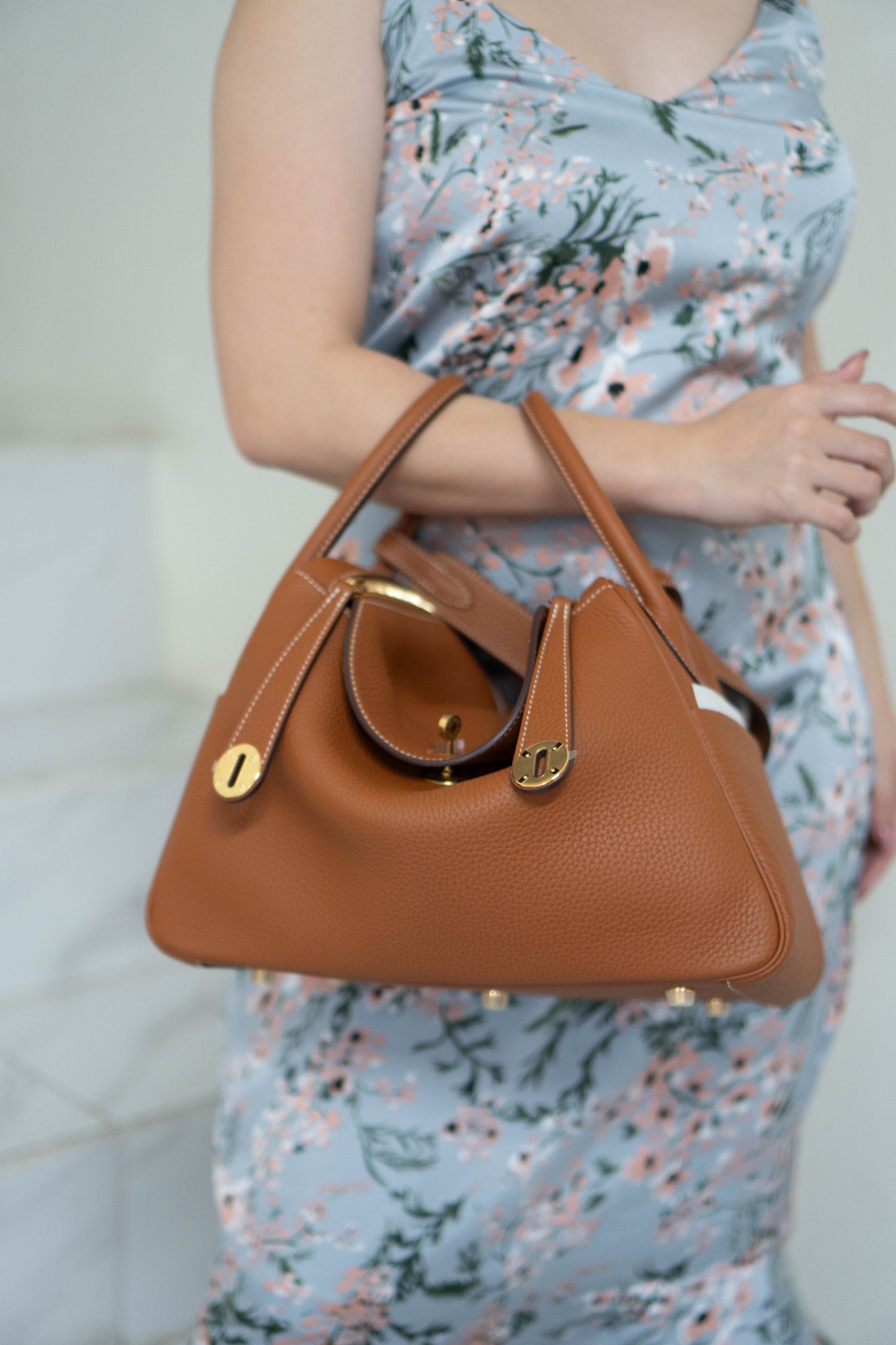 Lind Bag 30 – Gold Clemence with Gold Hardware