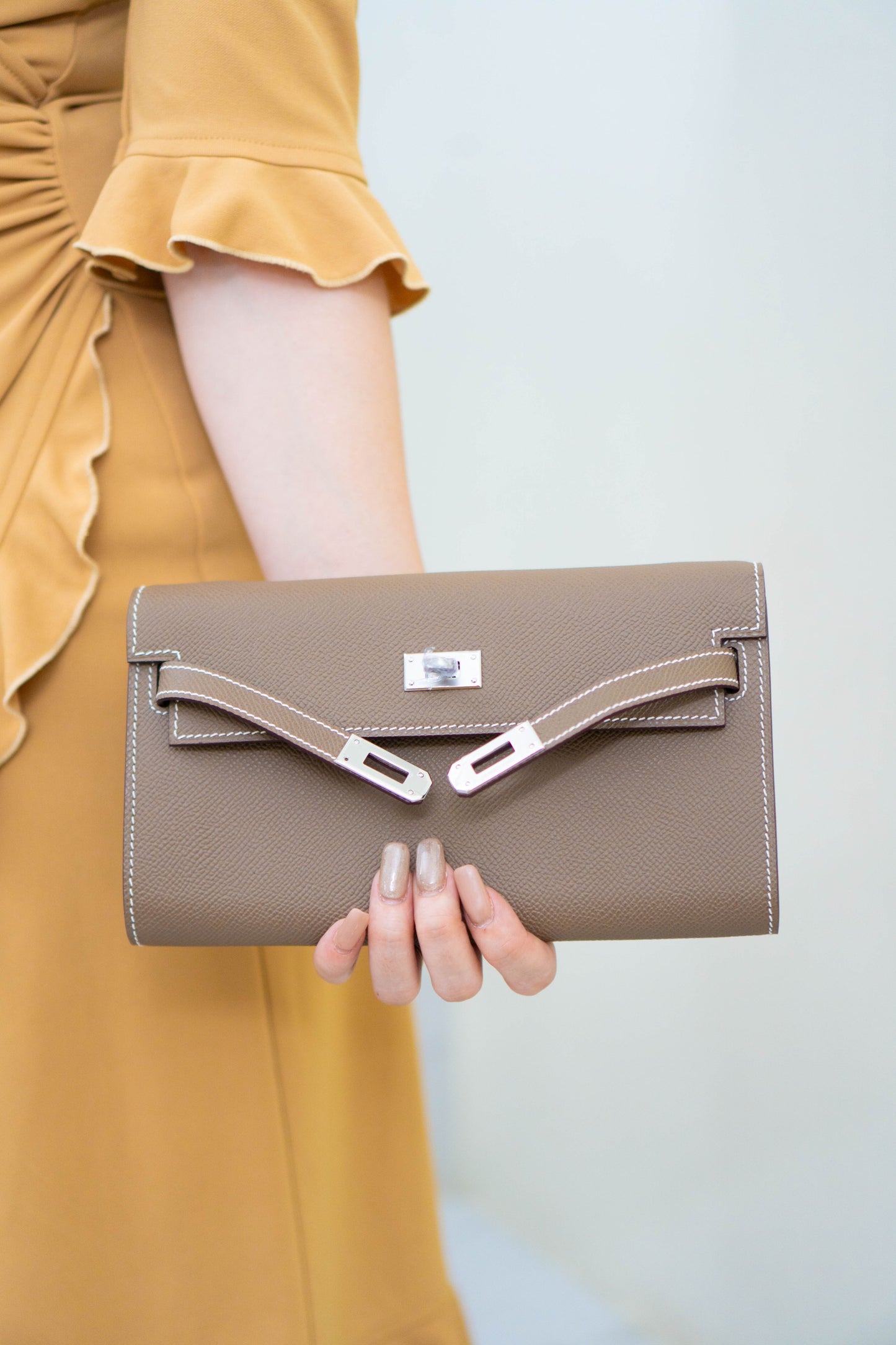 KL To Go Wallet in Etoupe Epsom With Palladium Hardware