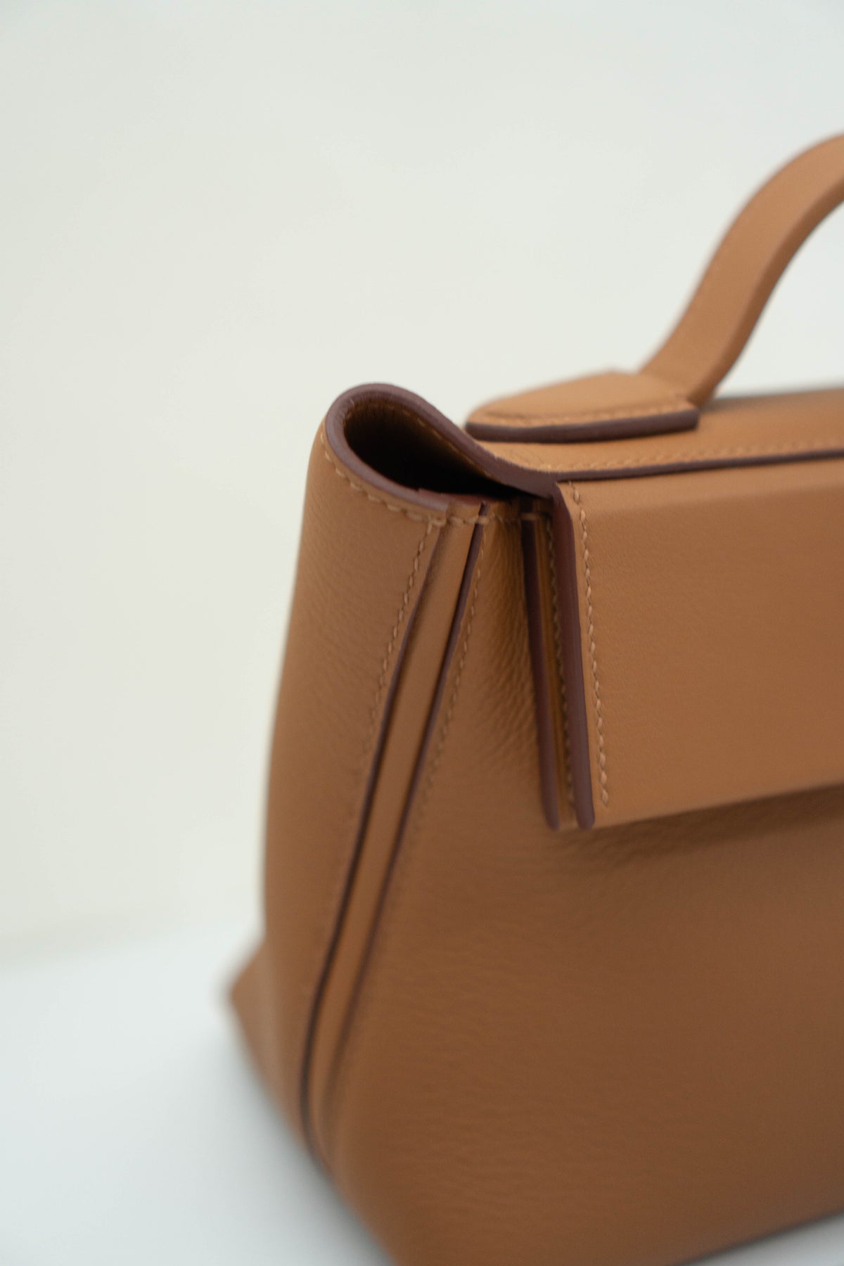 24/24 21 Bag – Gold Togo & Swift Leather