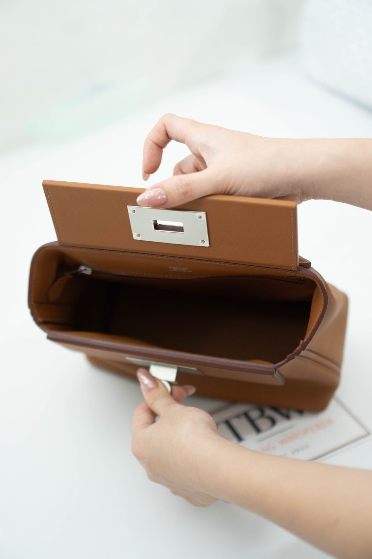 24/24 21 Bag – Gold Togo & Swift Leather
