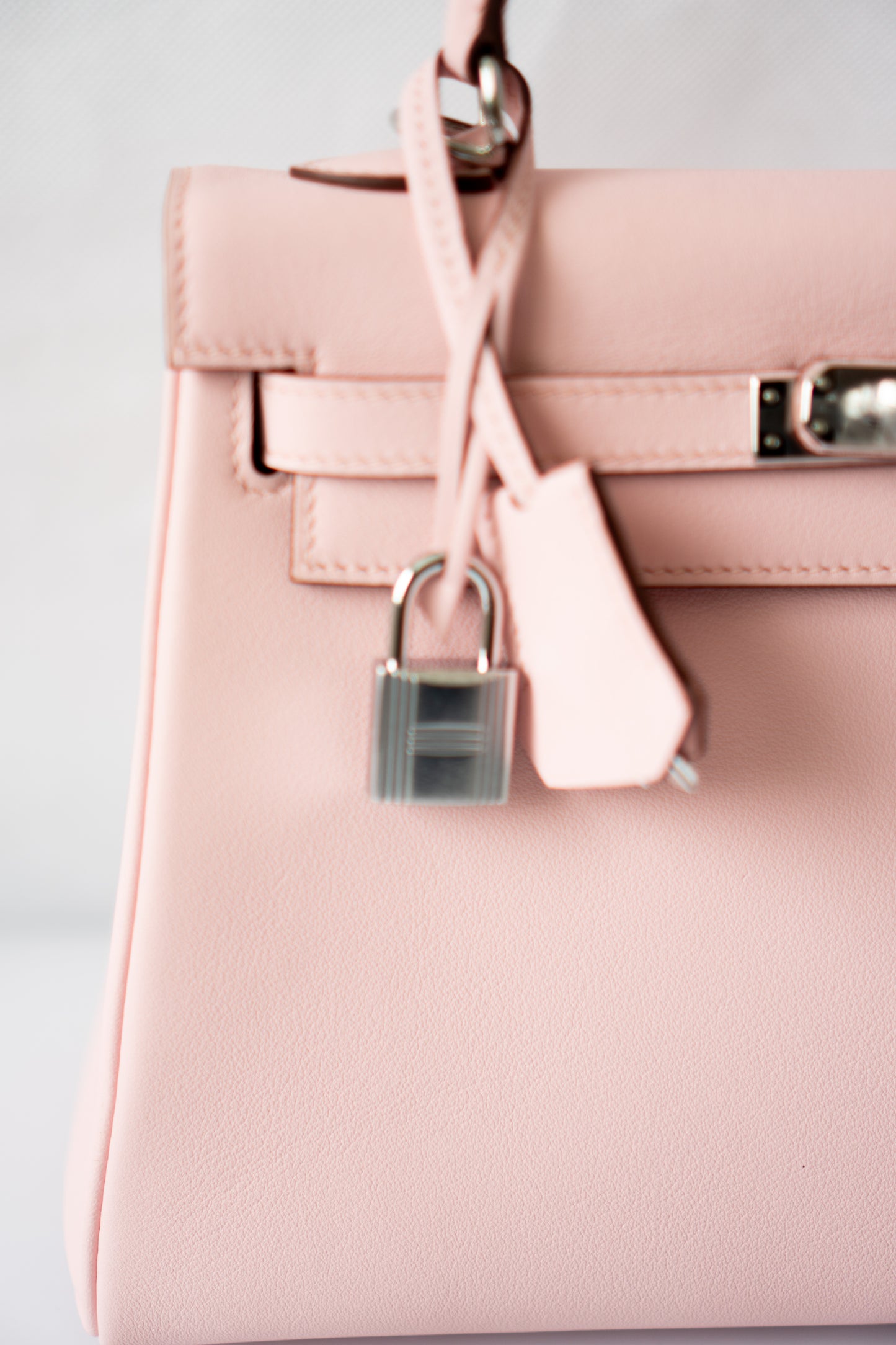KL 25 Top Handle Bag – Rose Sakura Swift with Palladium Hardware