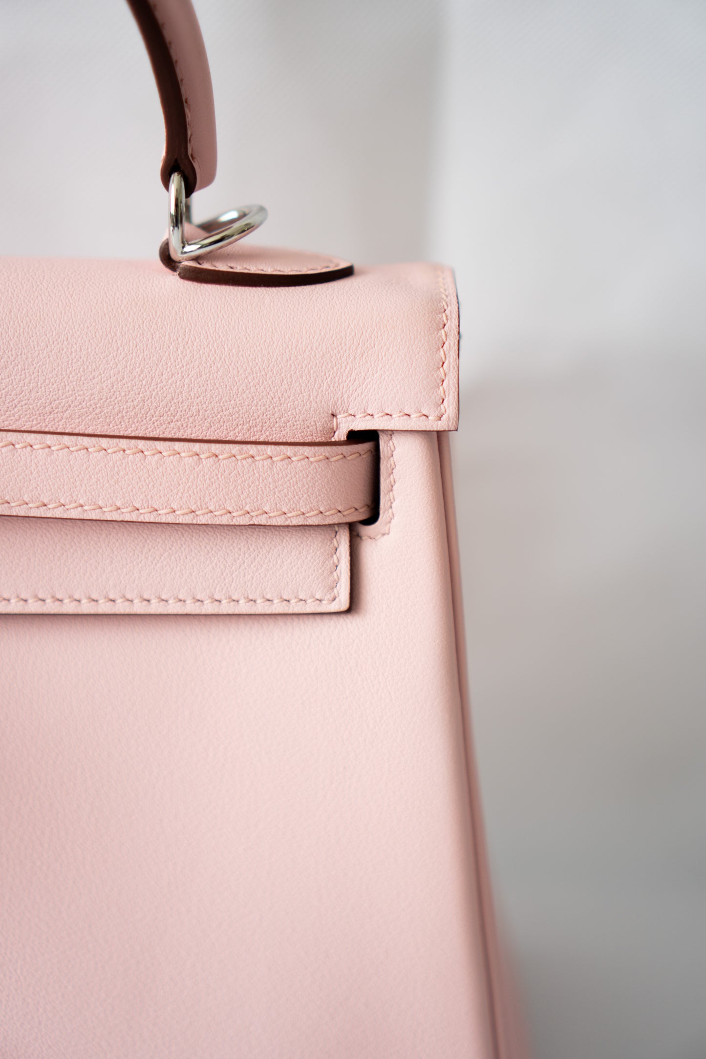KL 25 Top Handle Bag – Rose Sakura Swift with Palladium Hardware