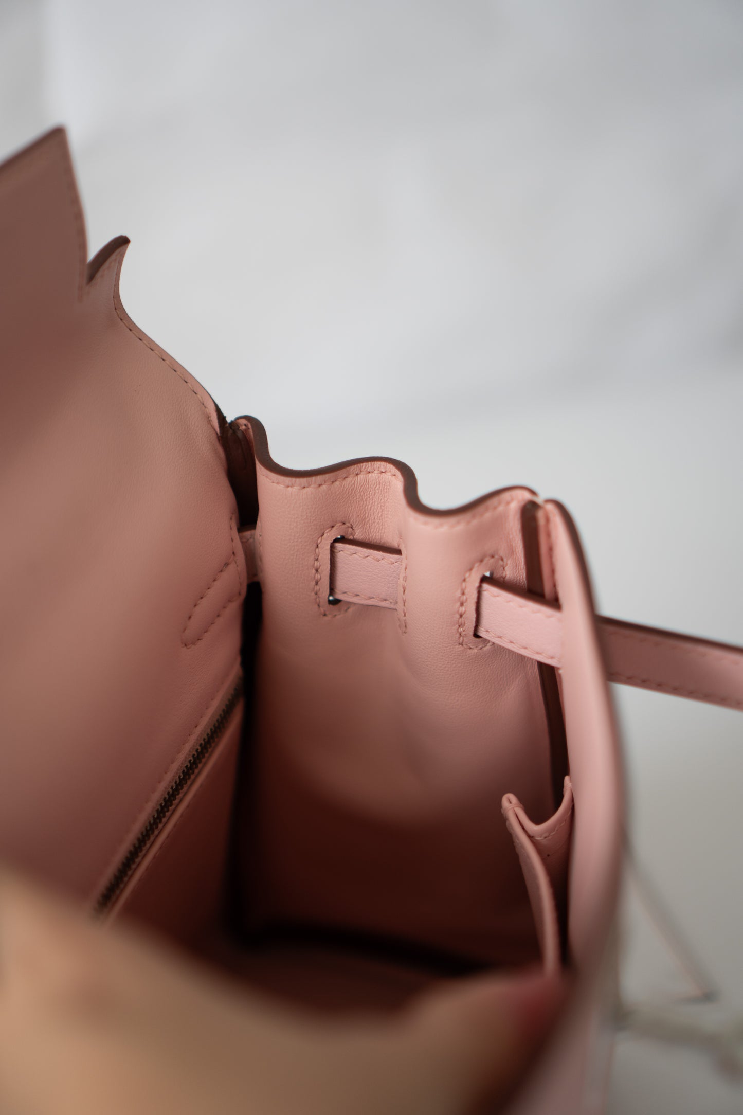 KL 25 Top Handle Bag – Rose Sakura Swift with Palladium Hardware
