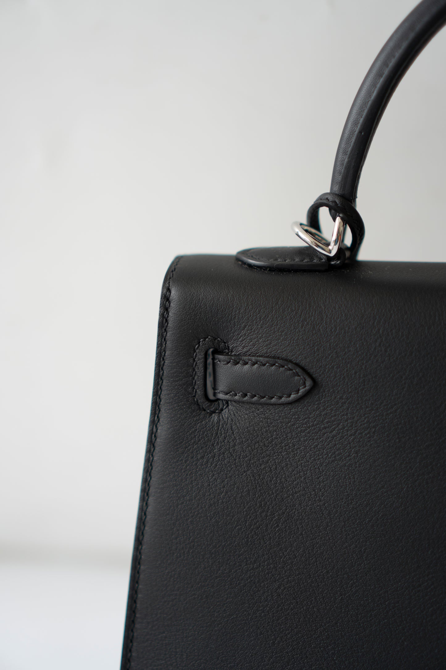 Kelly 25 – Black Volupto Leather with Exotic Croc Patches