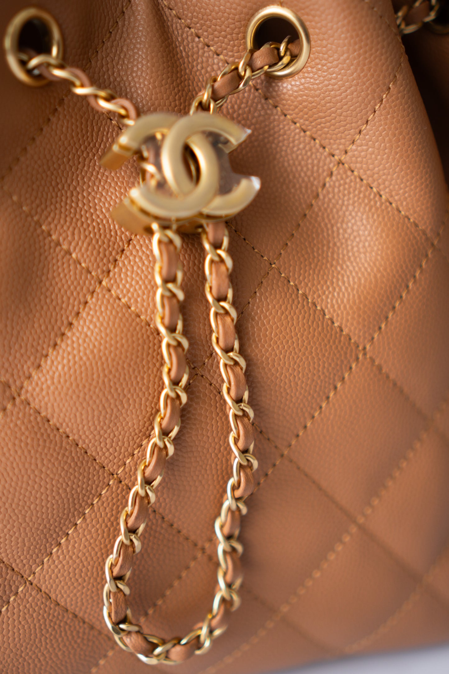 C25 Quilted Drawstring Shoulder Bag – Caramel Caviar with Gold Hardware