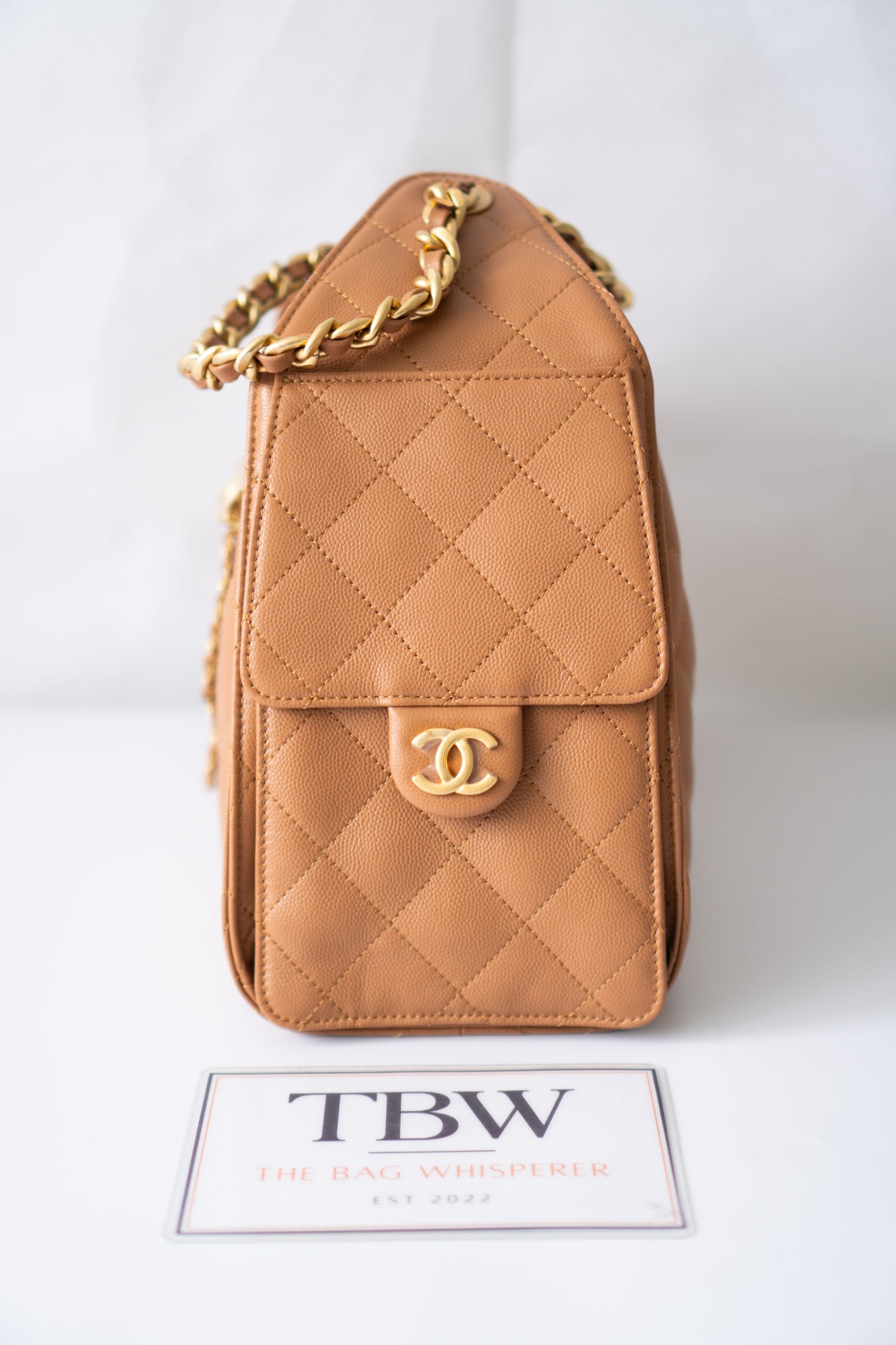 C25 Quilted Drawstring Shoulder Bag – Caramel Caviar with Gold Hardware