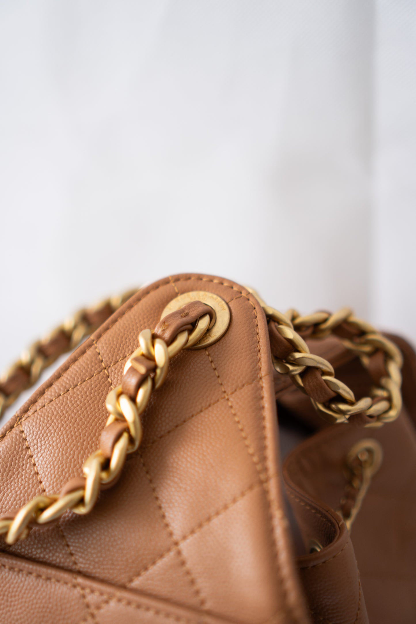 C25 Quilted Drawstring Shoulder Bag – Caramel Caviar with Gold Hardware