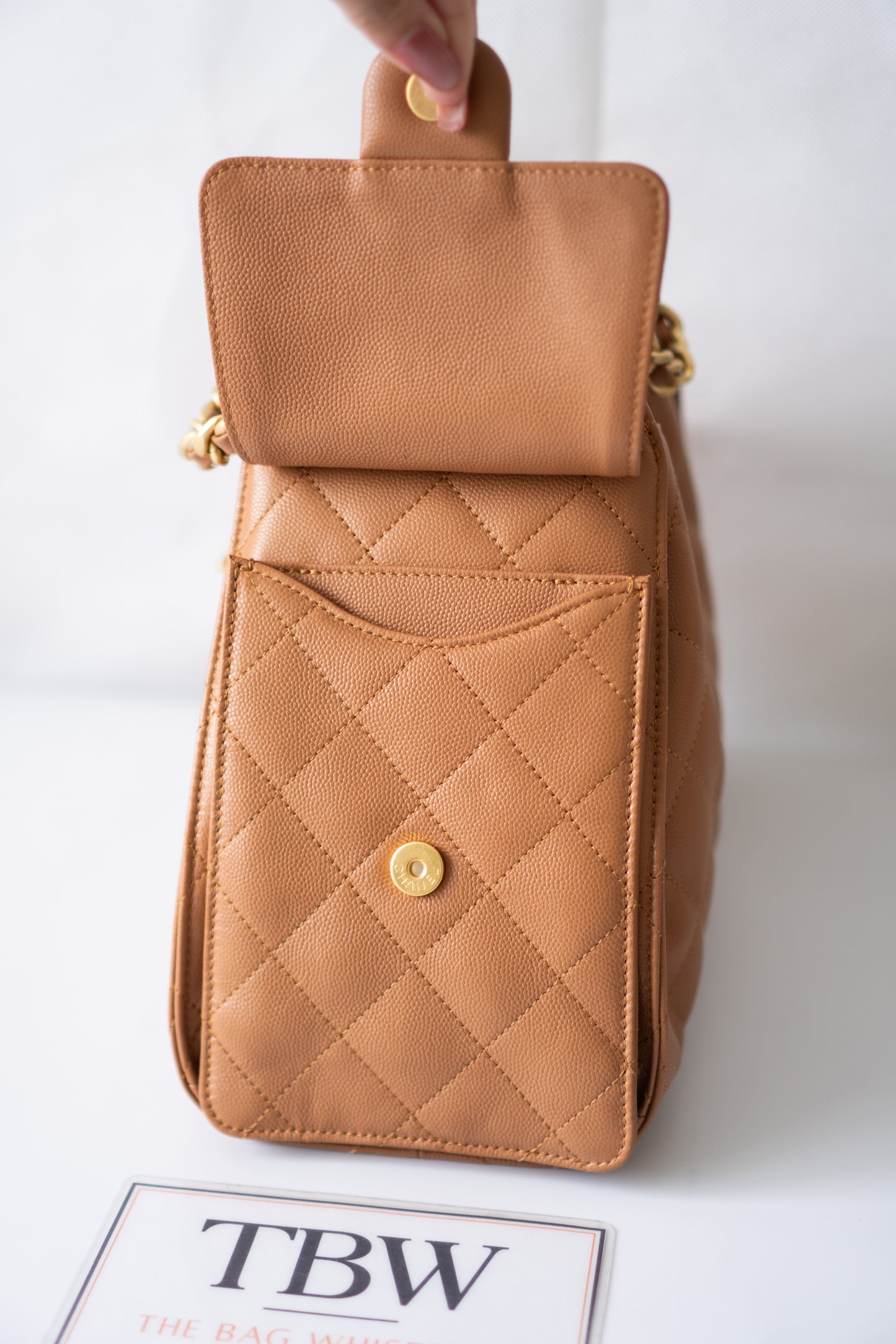C25 Quilted Drawstring Shoulder Bag – Caramel Caviar with Gold Hardware