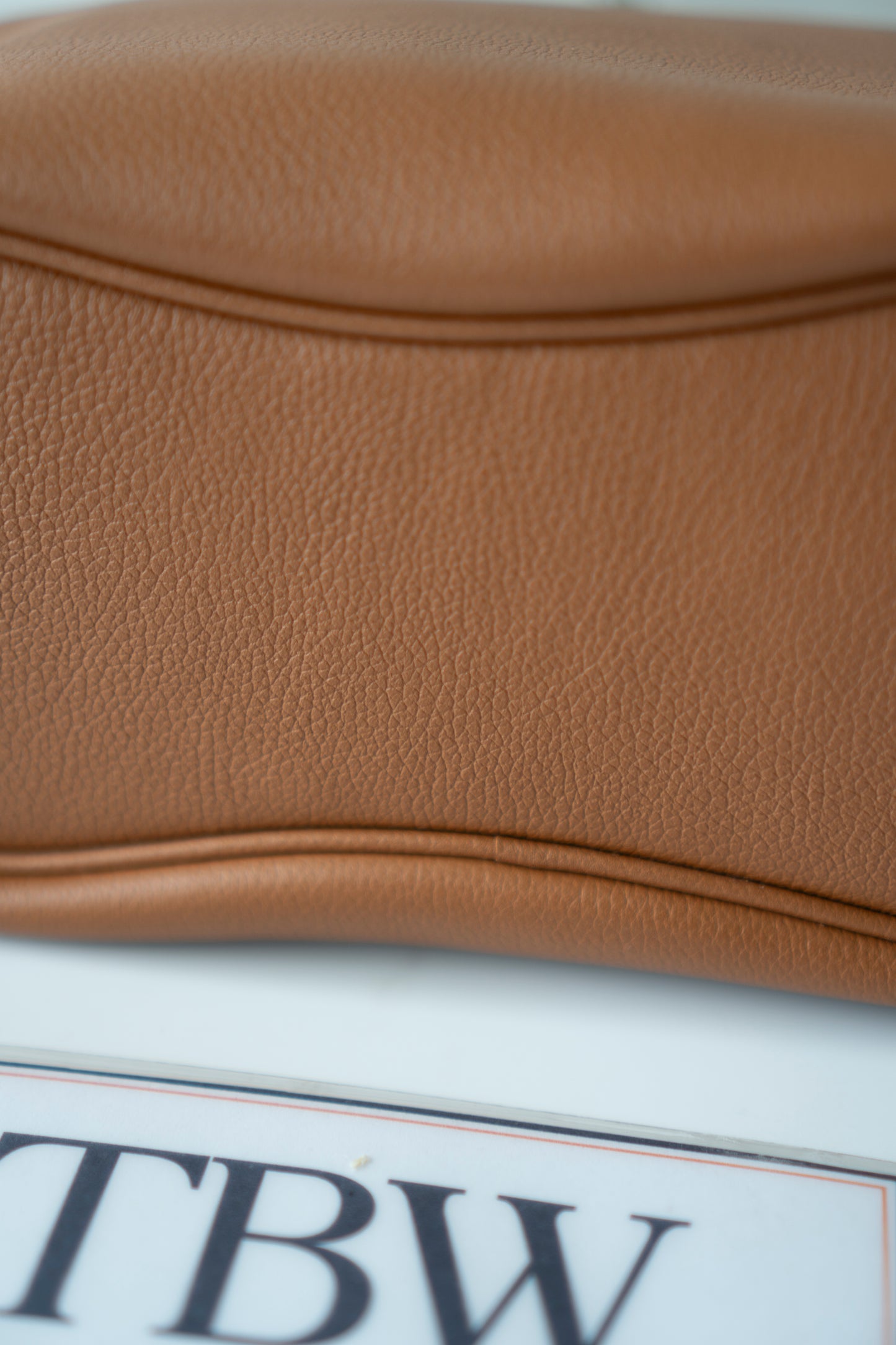 So Kelly Mini – Gold Evercolor Leather with Palladium Hardware (no logo)