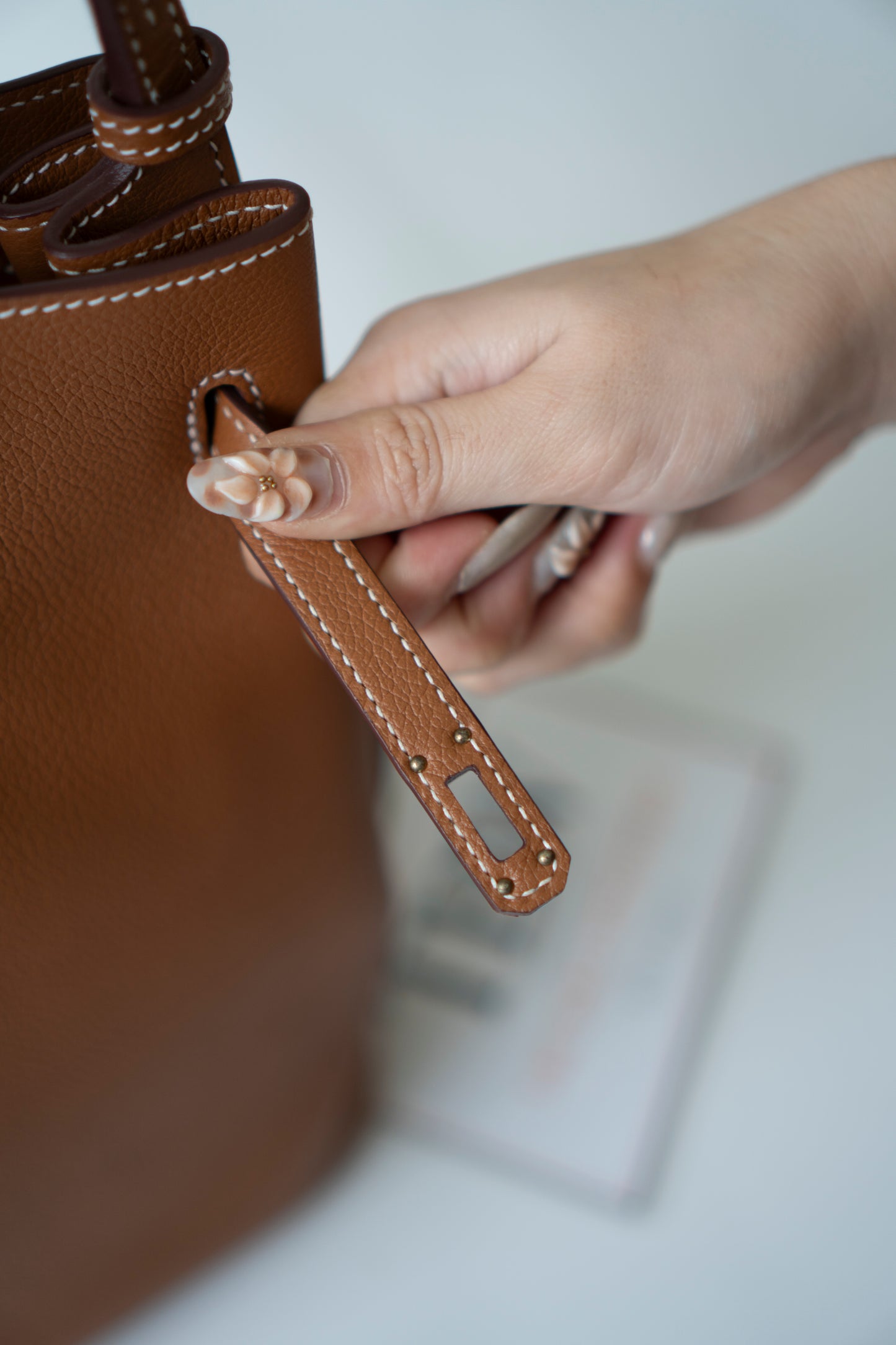 So Kelly Mini – Gold Evercolor Leather with Palladium Hardware (no logo)