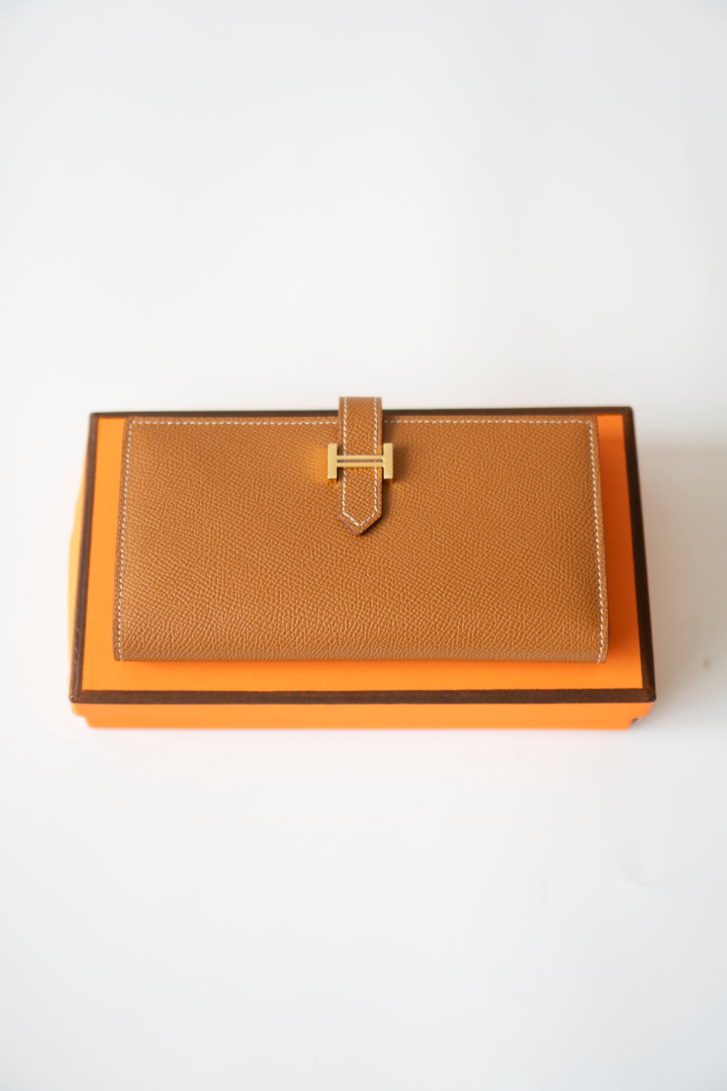 Long Epsom Wallet – Gold with Gold Hardware