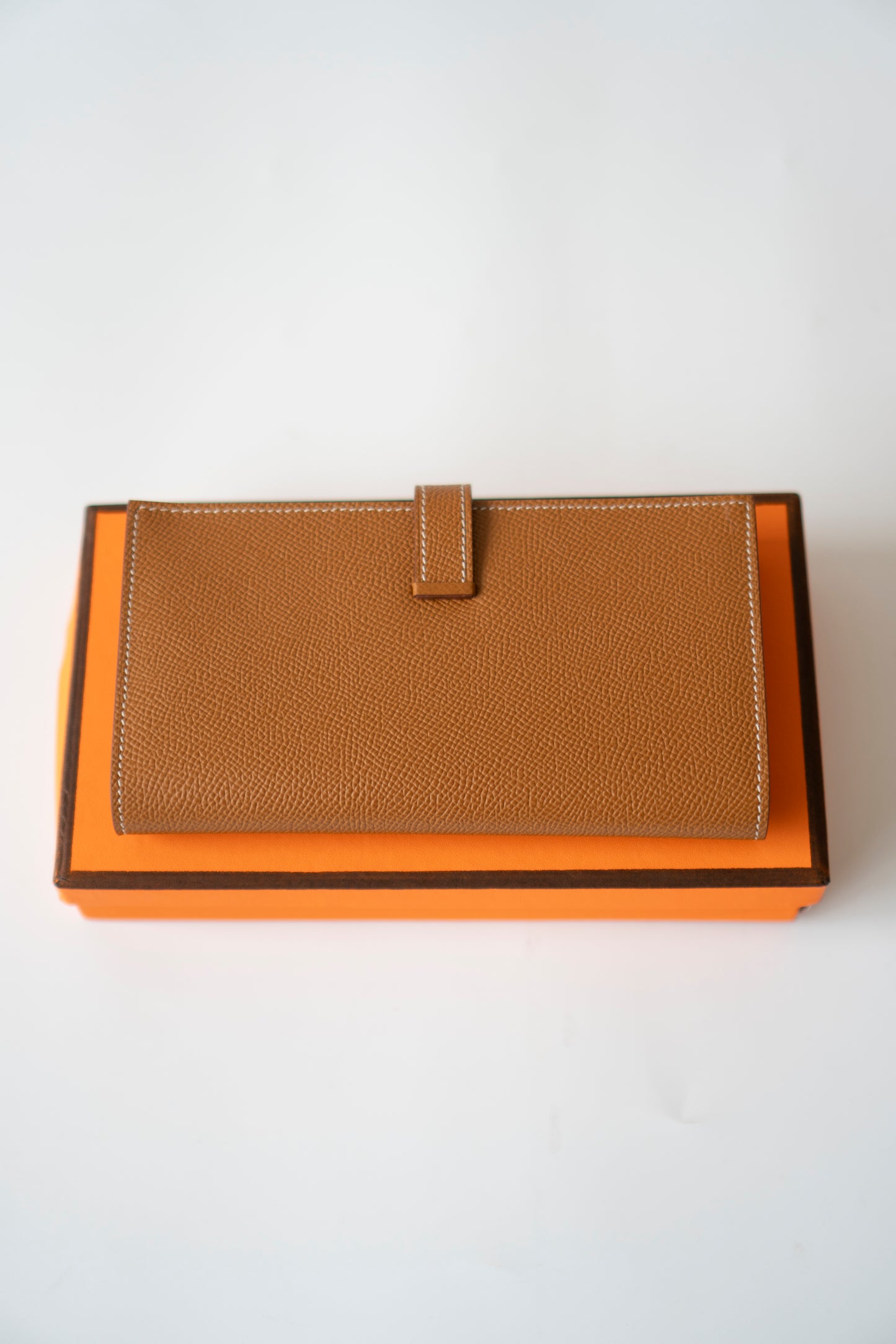 Long Epsom Wallet – Gold with Gold Hardware