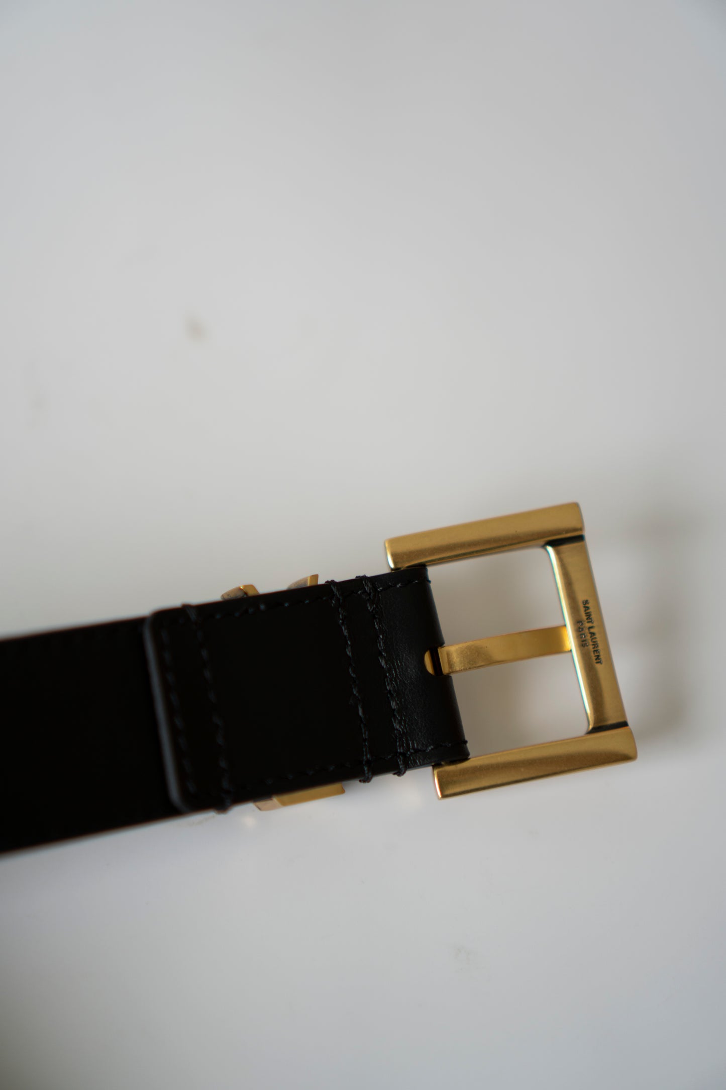 Cassandre Leather Belt – Black with Gold-Tone Buckle