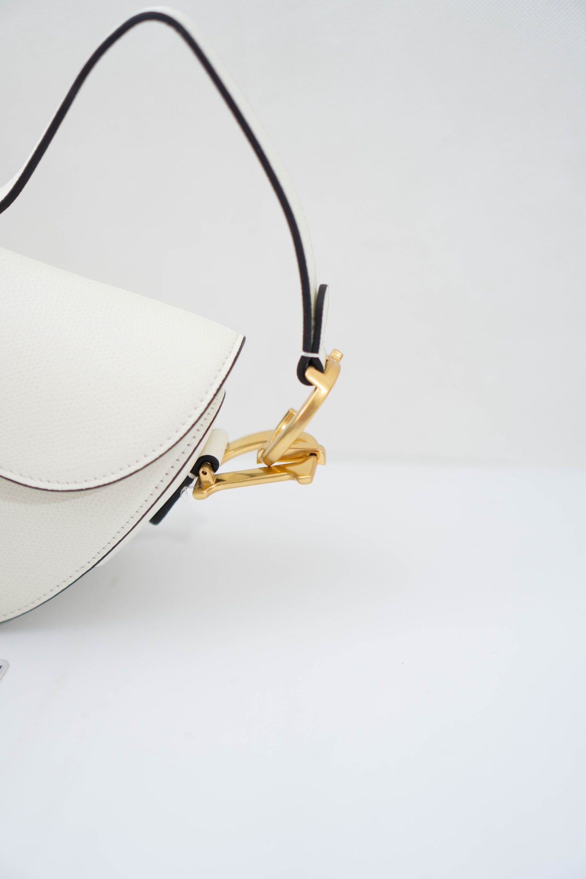 Saddle Bag – Latte Grained Calfskin