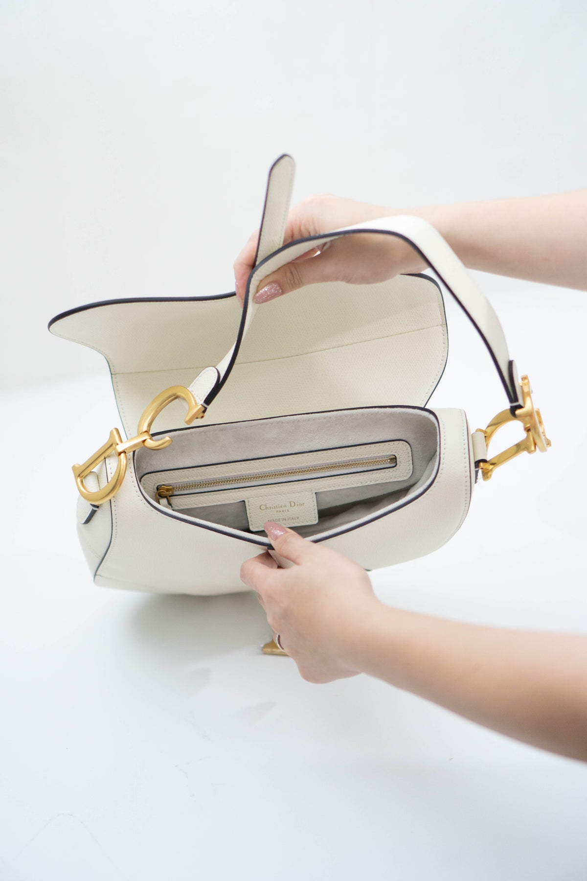 Saddle Bag – Latte Grained Calfskin
