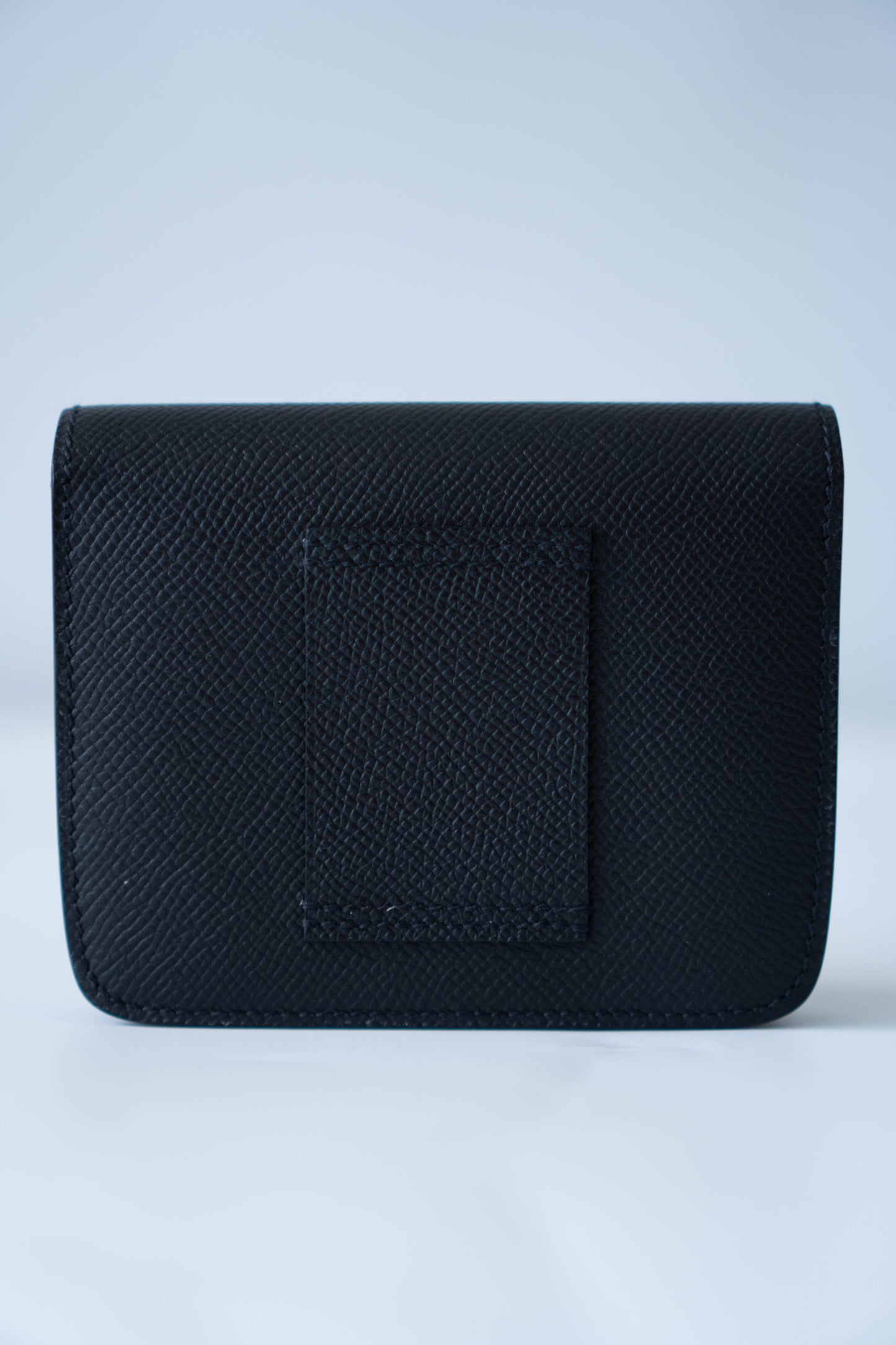 Constanc Slim Touch Lizard In Noir Epsom Calfskin with Palladium Hardware