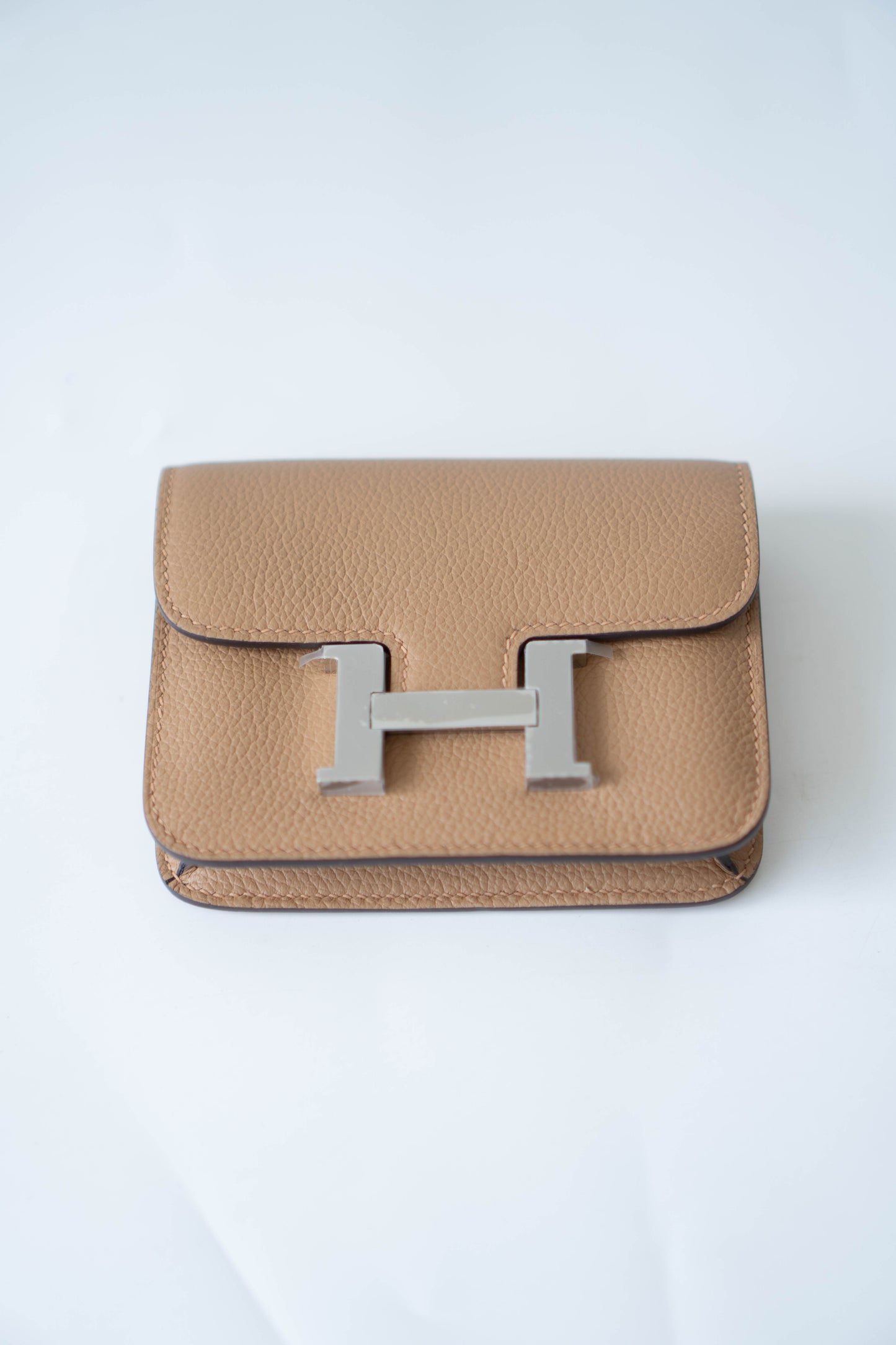 Constanc Slim in Chai Evercolor Leather with Palladium Hardware