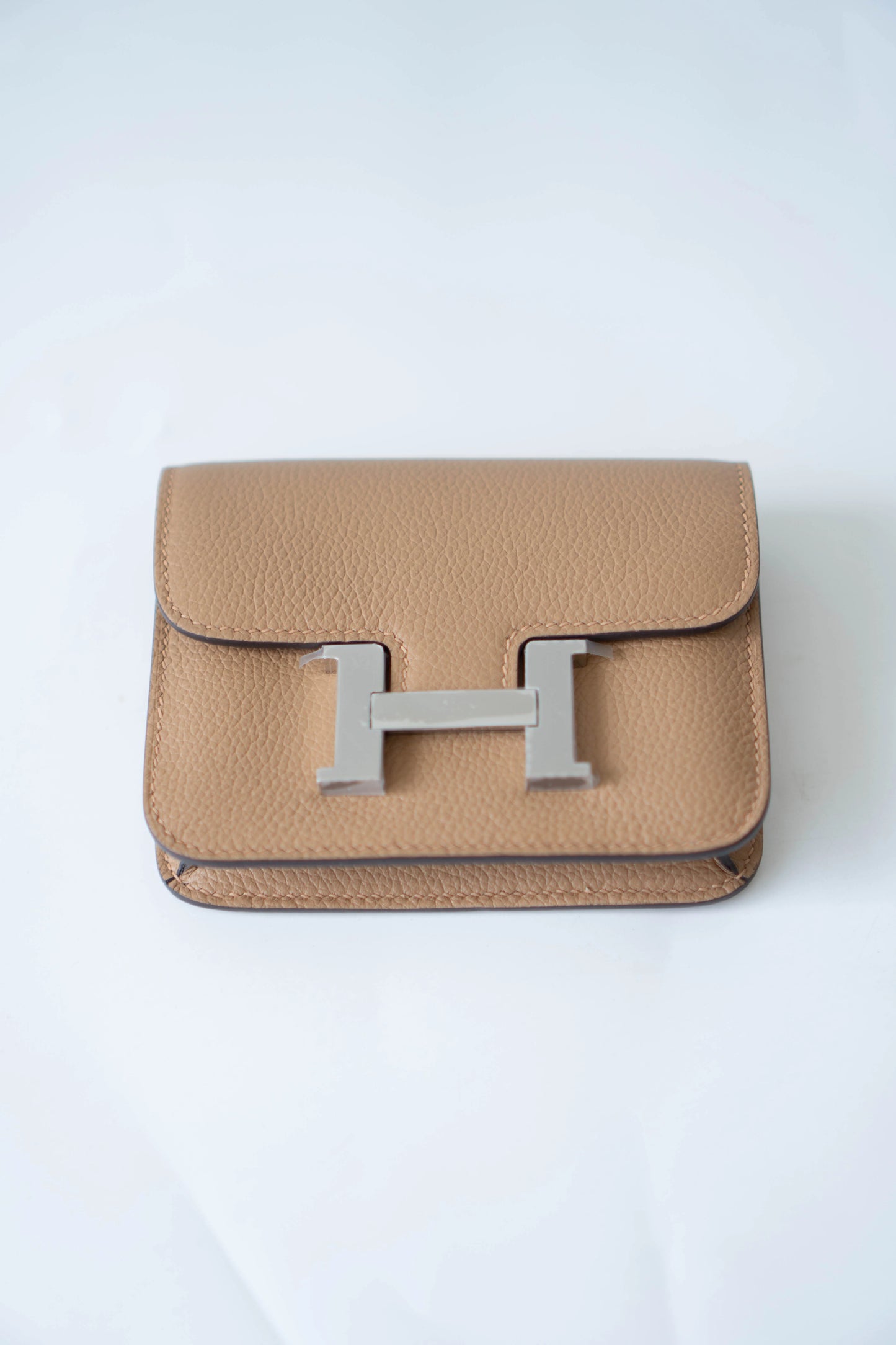 Constanc Slim in Chai Evercolor Leather with Palladium Hardware