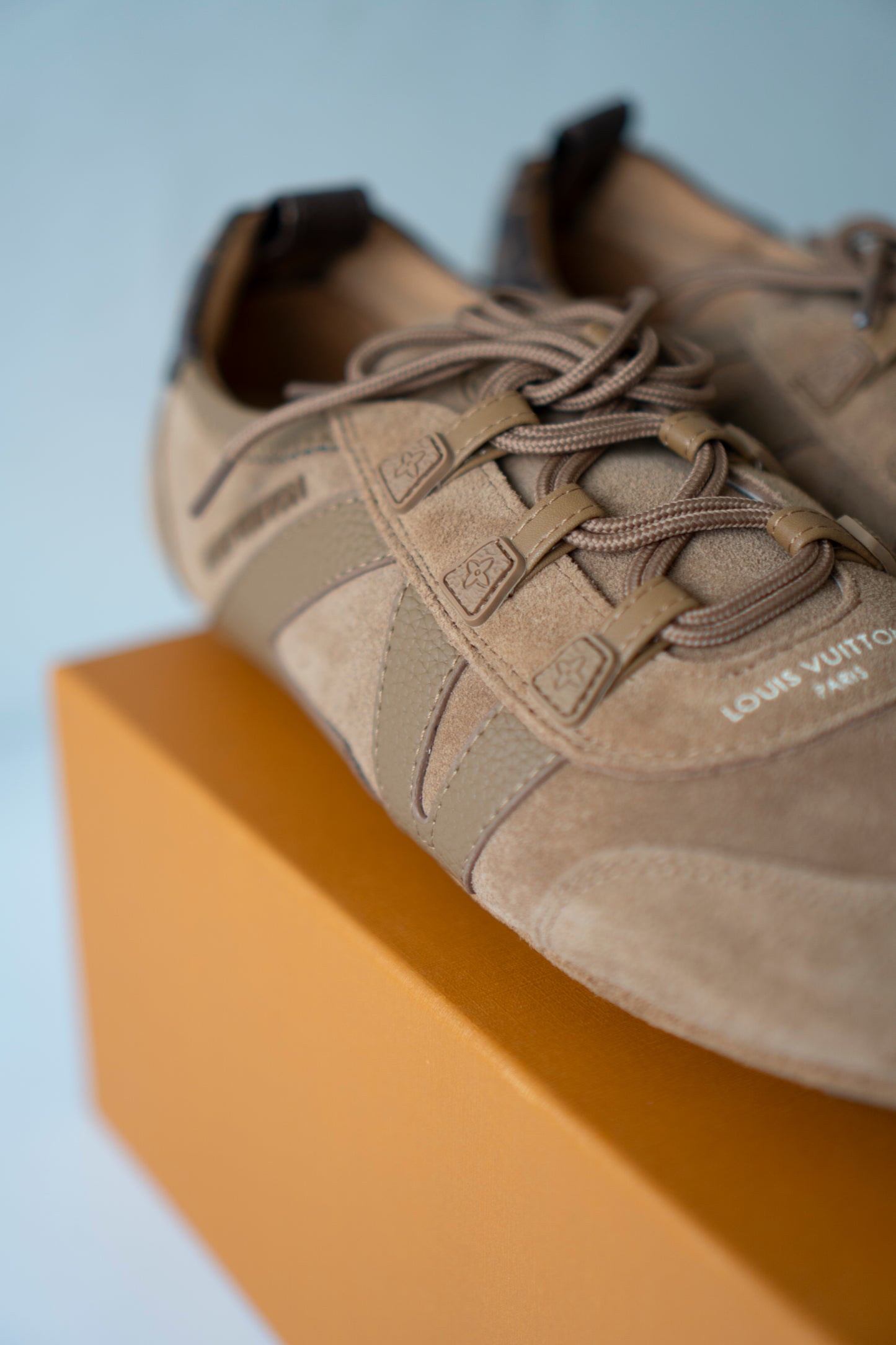 Sneakerina – Cognac Suede