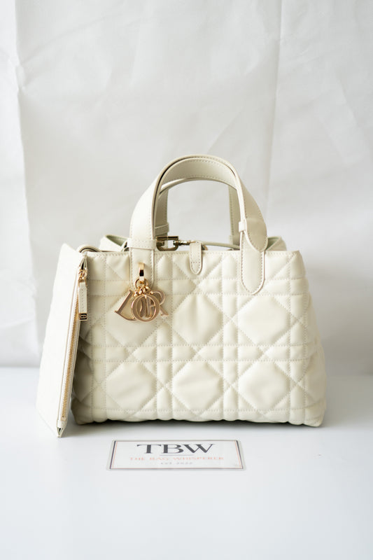 Toujour Quilted Tote Bag – Latte Calfskin with Light Gold Hardware