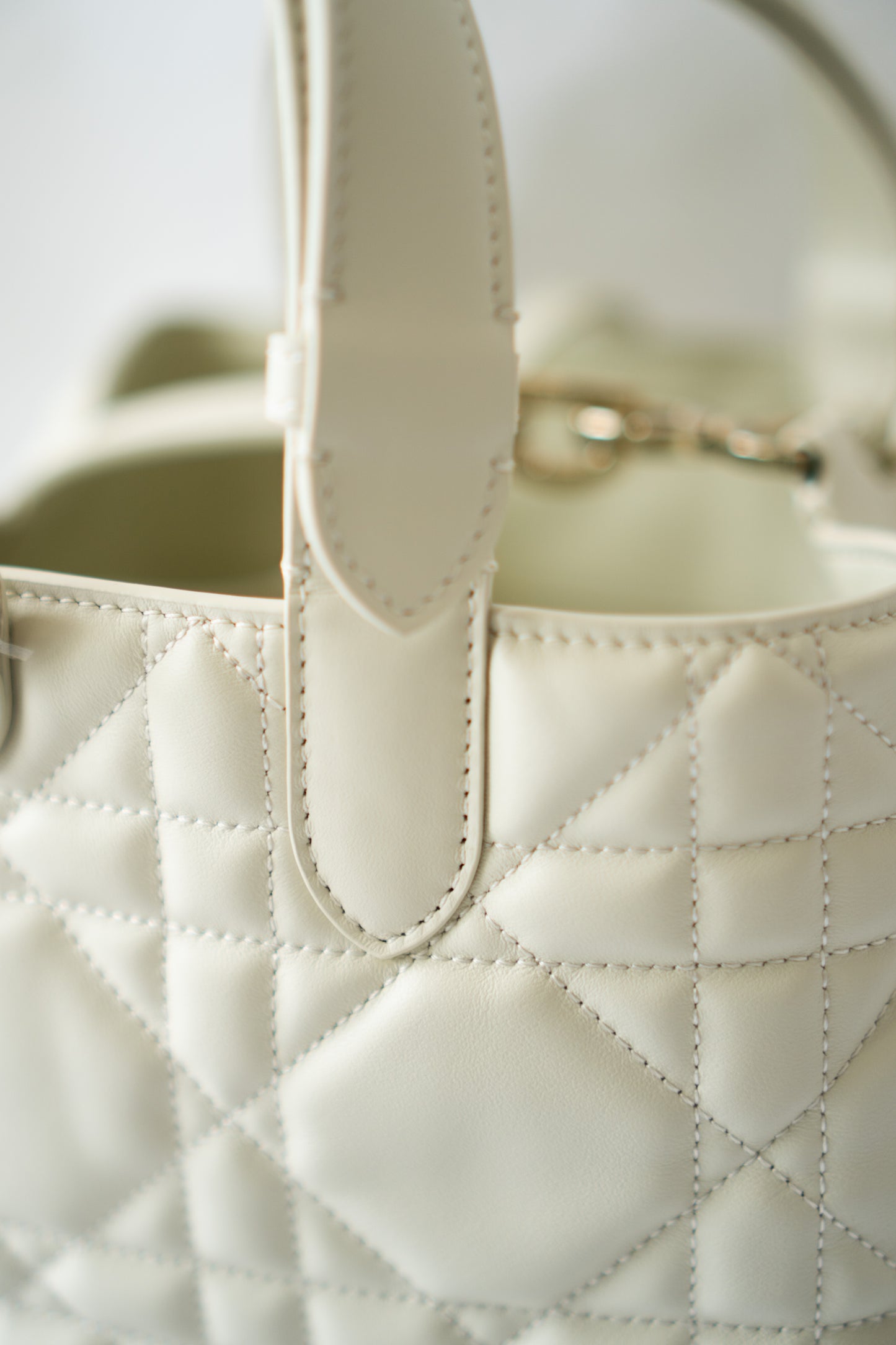 Toujour Quilted Tote Bag – Latte Calfskin with Light Gold Hardware
