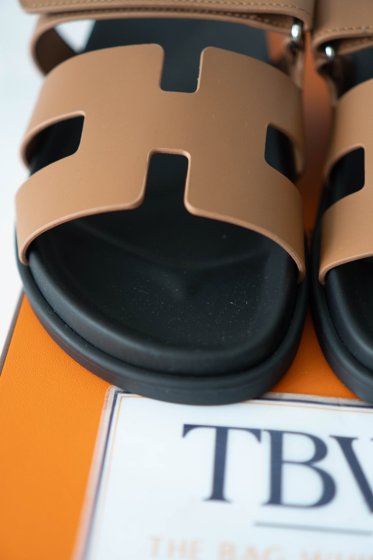 Chypre Sandals – Gold Calfskin & Black Rubber Sole