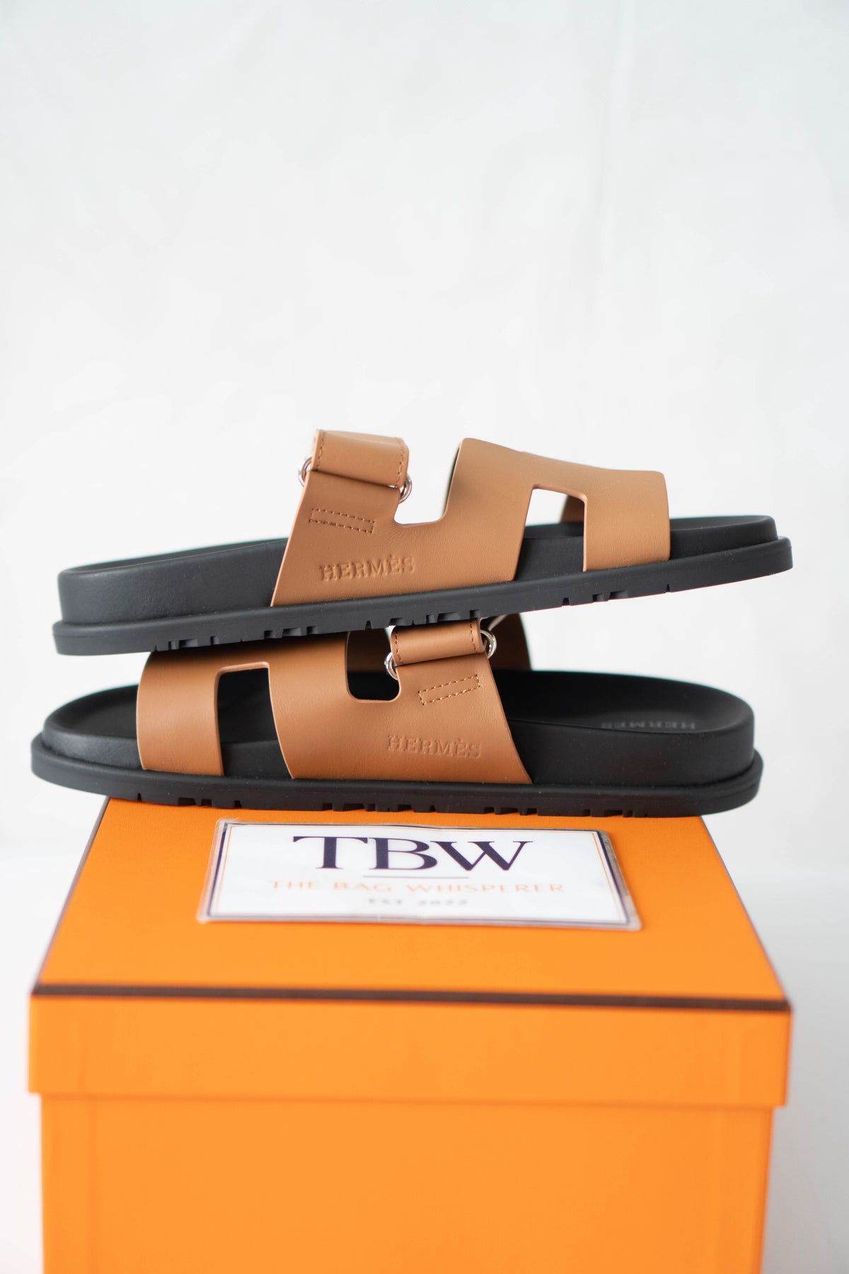 Chypre Sandals – Gold Calfskin & Black Rubber Sole