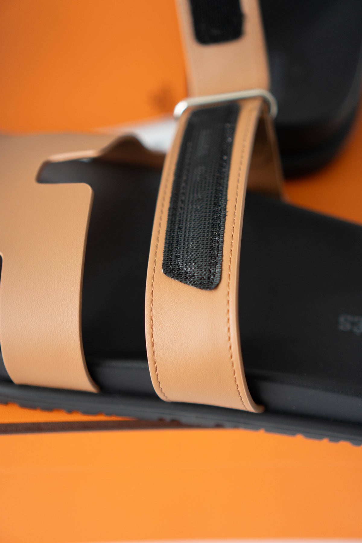 Chypre Sandals – Gold Calfskin & Black Rubber Sole