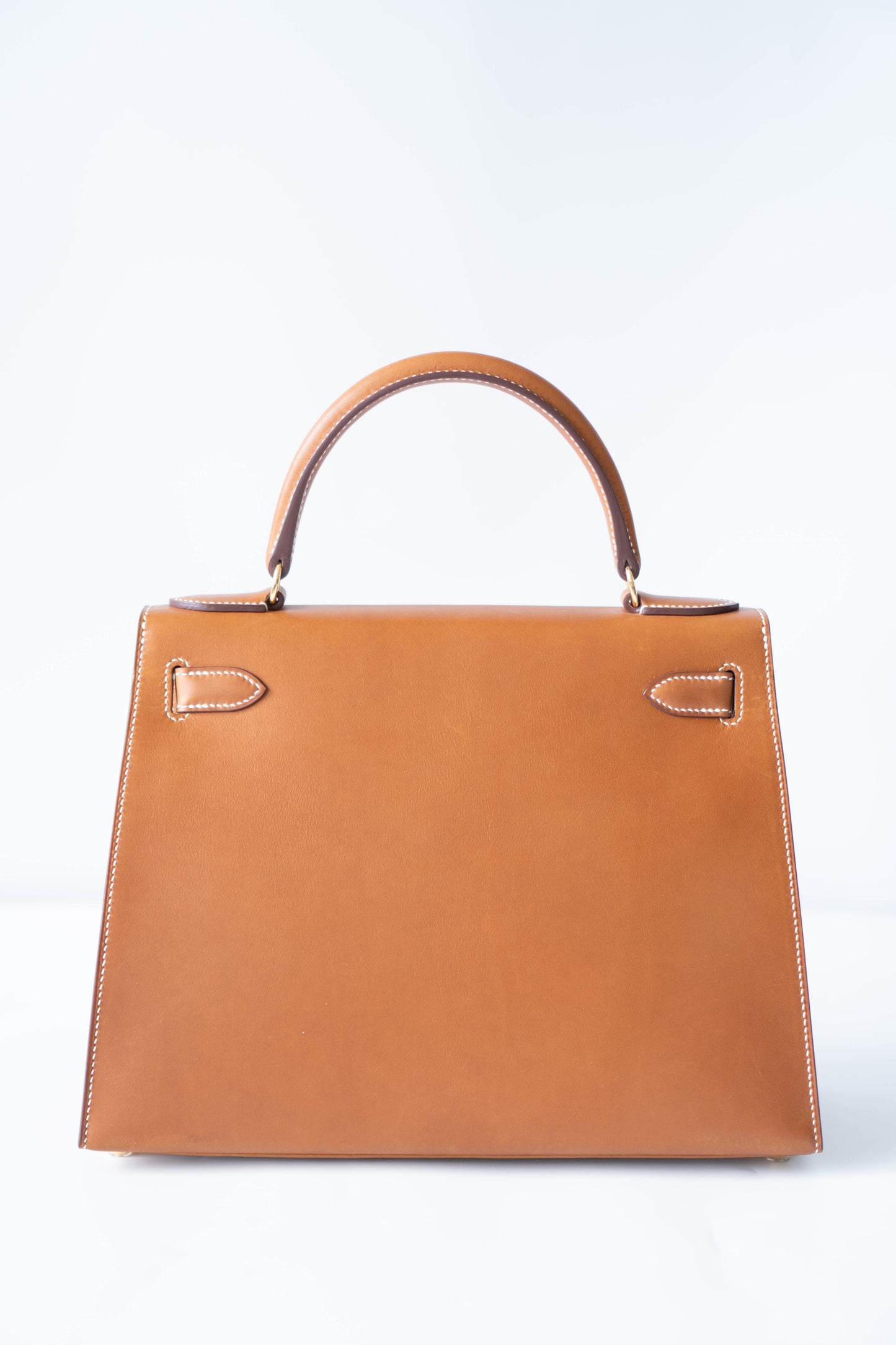 KL 28 Sellier in Barenia Leather with Gold Hardware