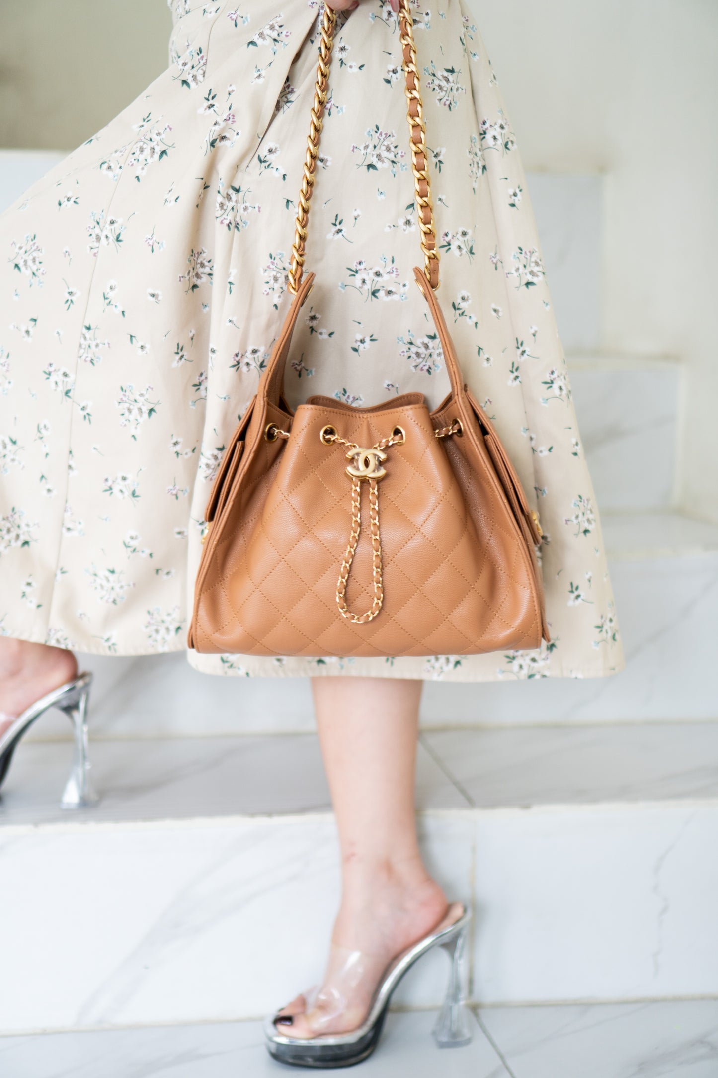 C25 Quilted Drawstring Shoulder Bag – Caramel Caviar with Gold Hardware
