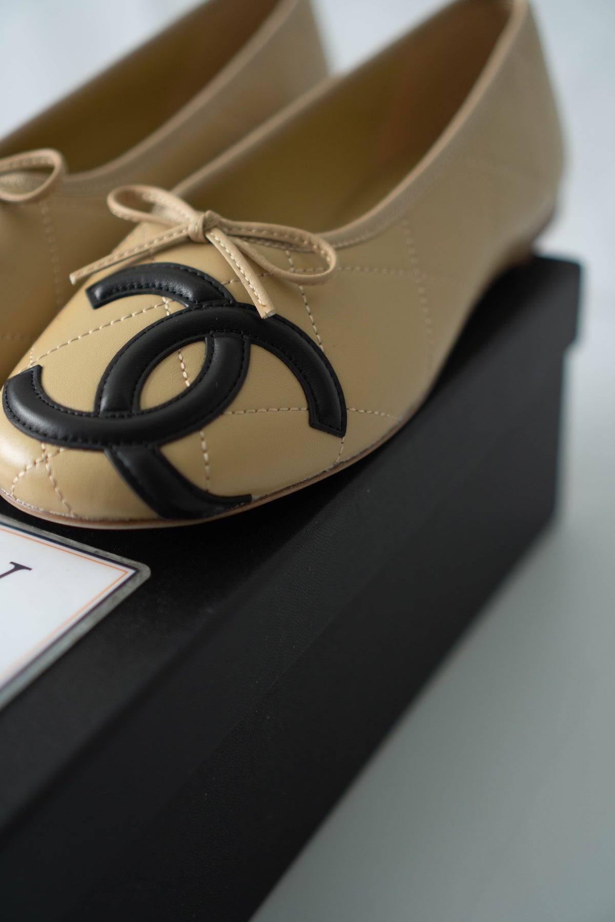 CC Quilted Ballet Flats – Beige & Black Lambskin