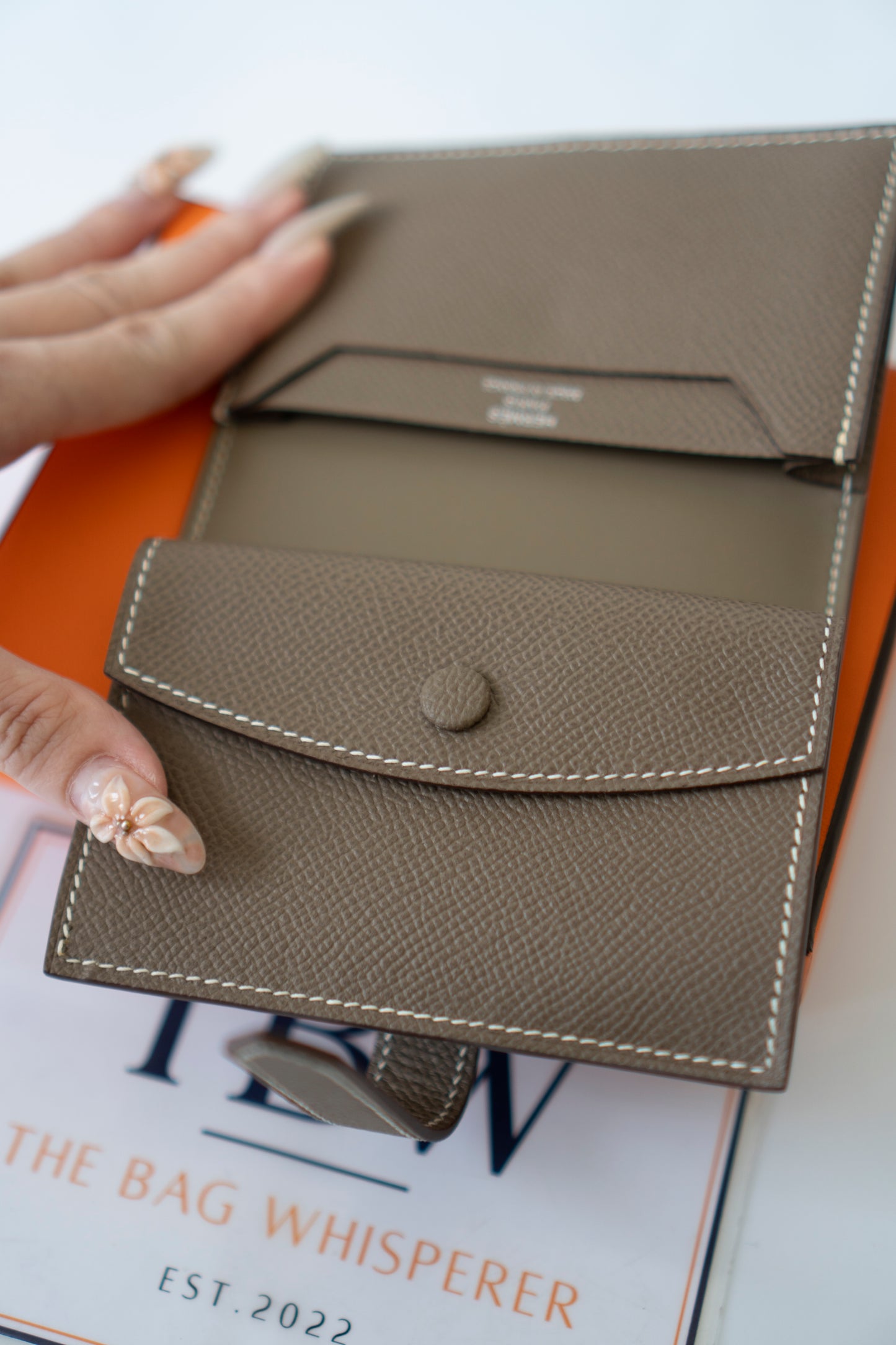 Bearn Card Wallet – Etoupe Epsom Leather with Palladium Hardware