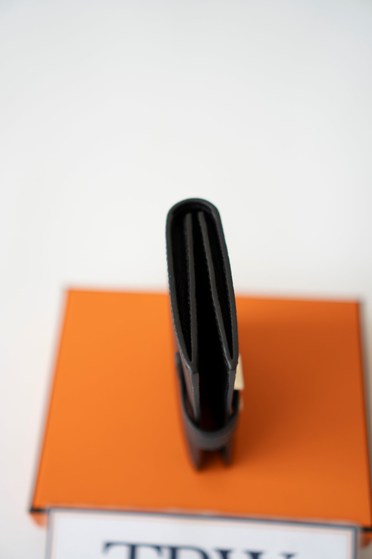 Bearn Card Holder – Black Epsom Leather with Palladium Hardware