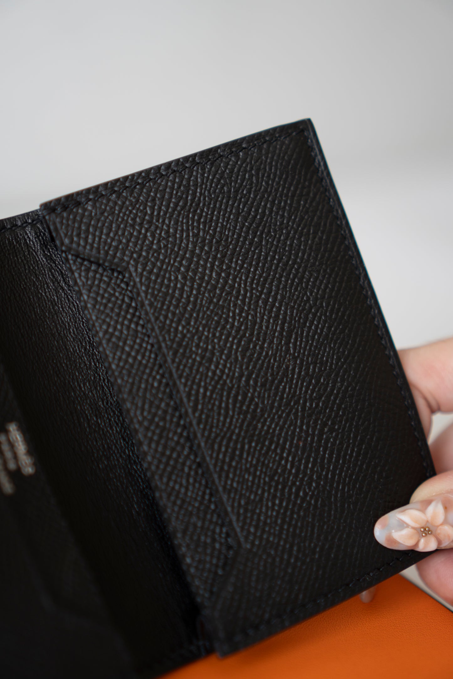 Bearn Card Holder – Black Epsom Leather with Palladium Hardware
