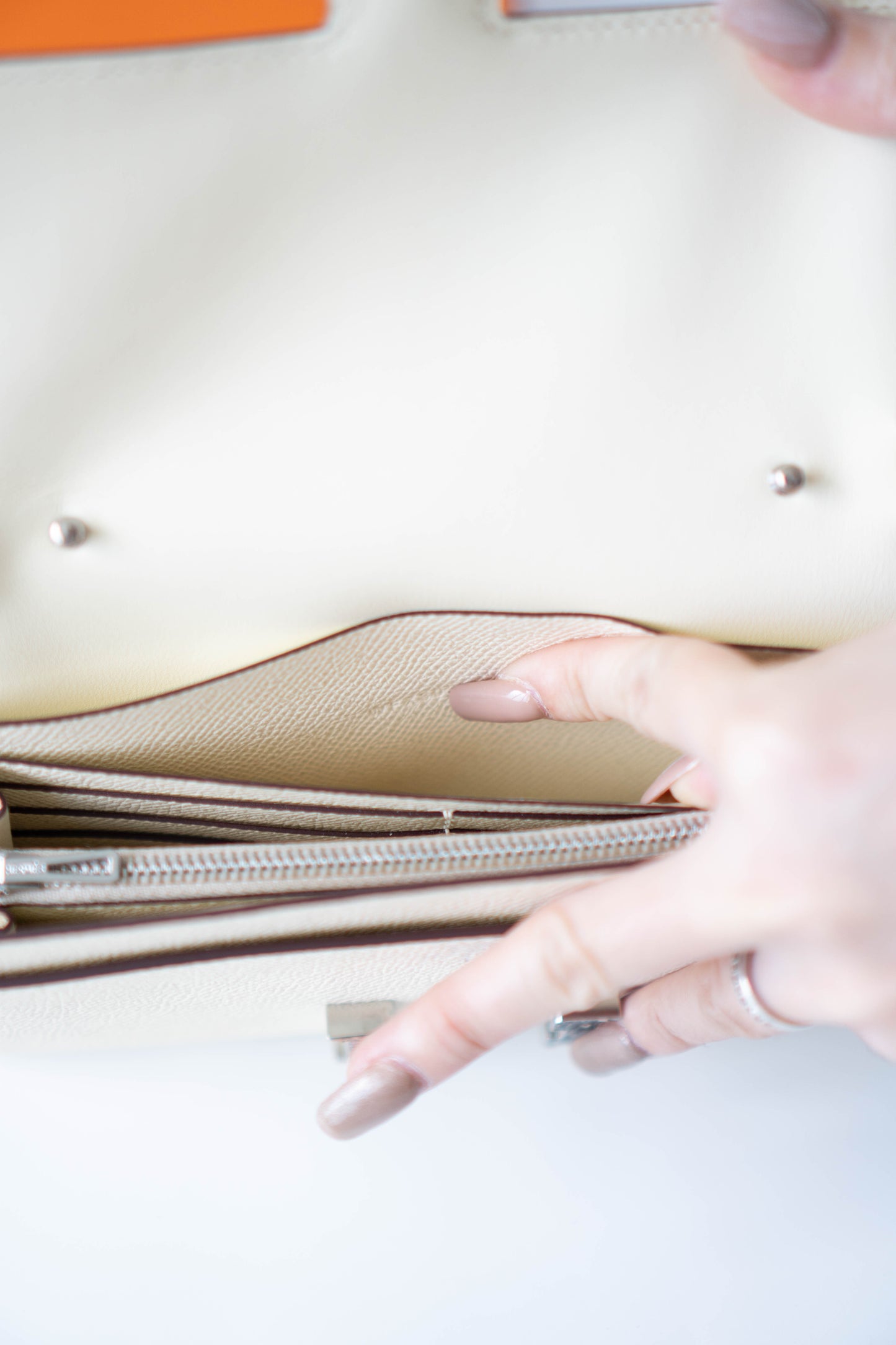 Constanc Wallet To Go with Touch of Exotic Nata Epsom Leather with Palladium Hardware