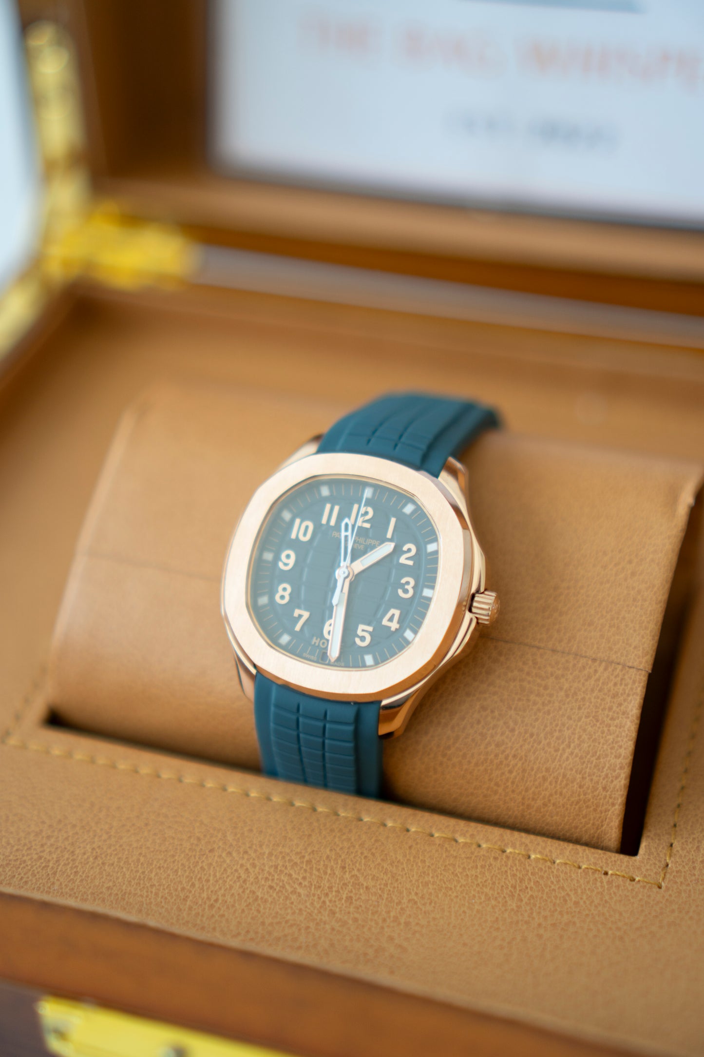 Aquanaut Travel Time 5269R – Rose Gold with Blue-Gray Dial