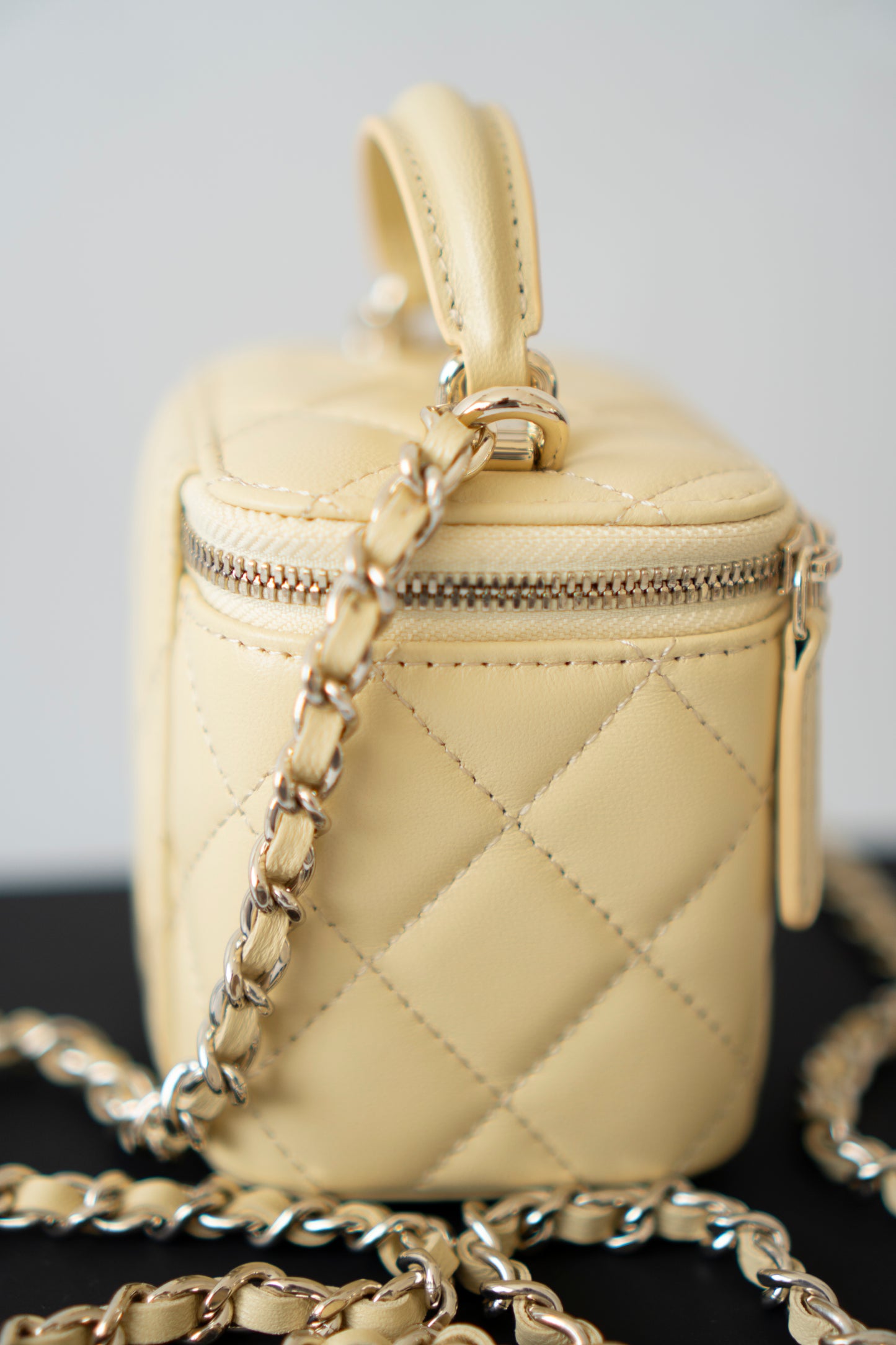 Classic Top Handle Mini Vanity Case – Light Yellow Lambskin with Gold Hardware