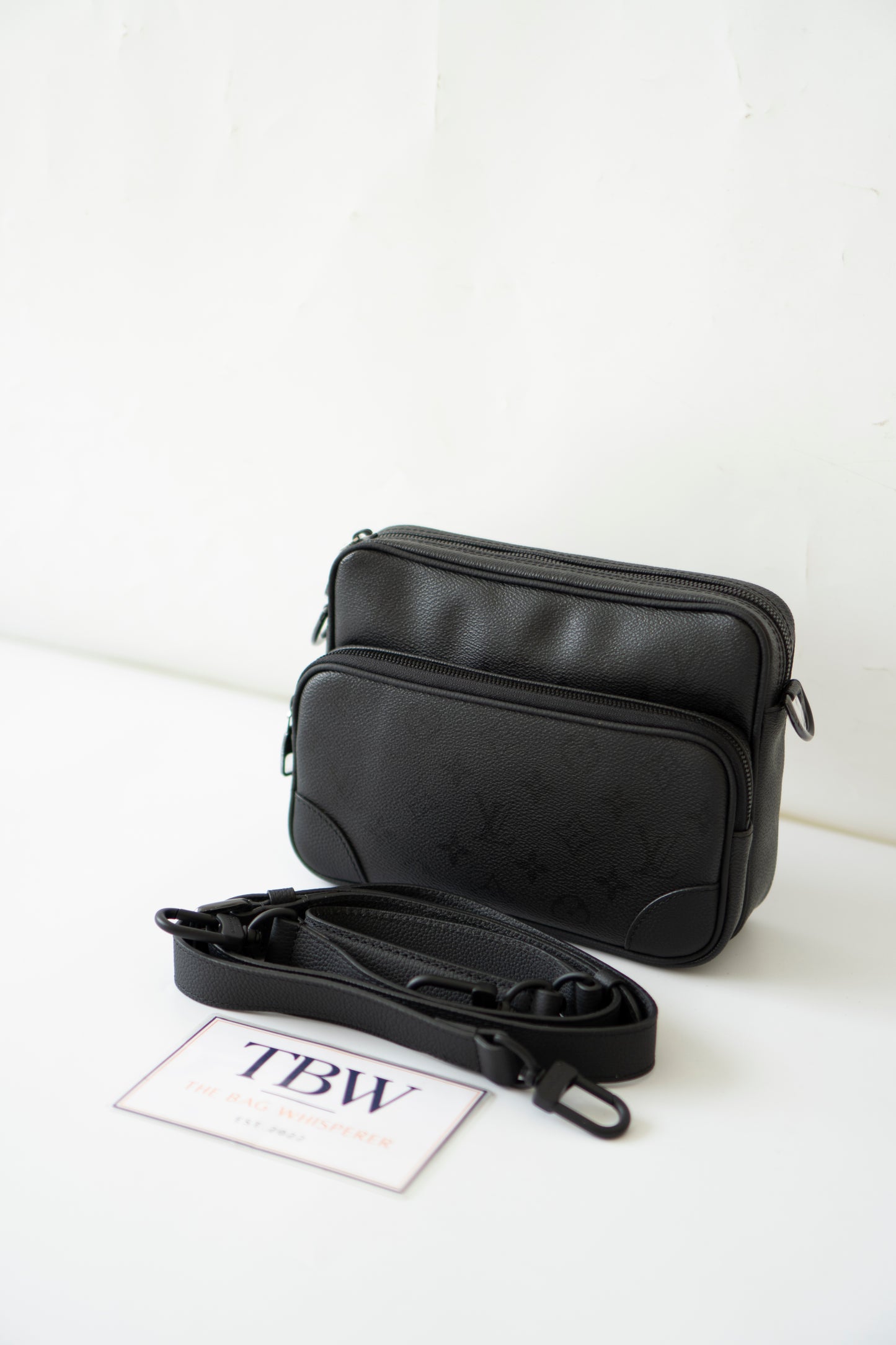 Nil Messenger Bag – Monogram Midnight Canvas