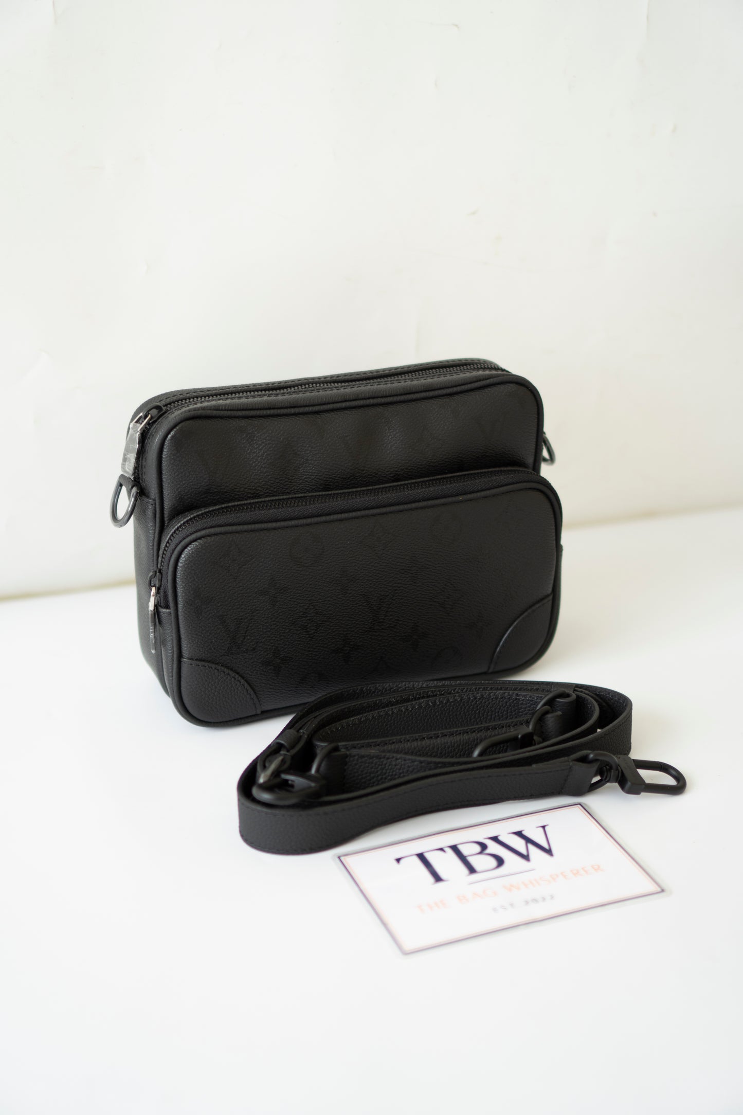 Nil Messenger Bag – Monogram Midnight Canvas