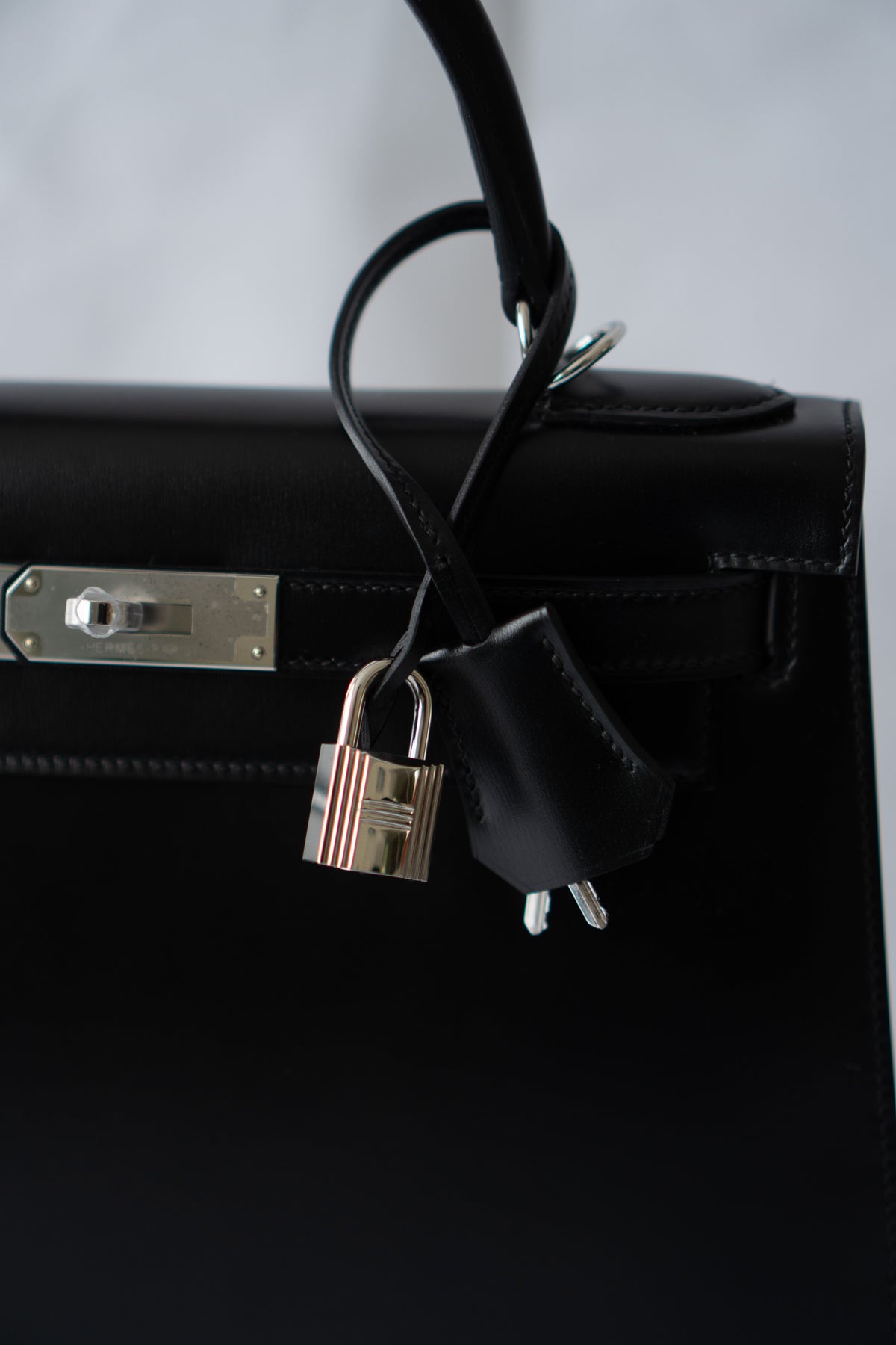 KL 28 – Black Box Leather with Palladium Hardware