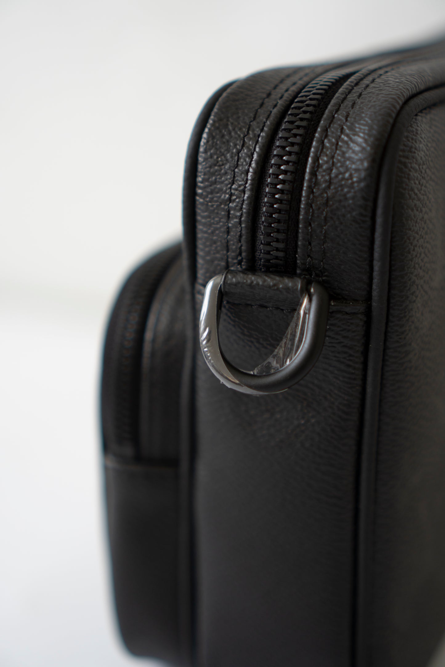 Nil Messenger Bag – Monogram Midnight Canvas