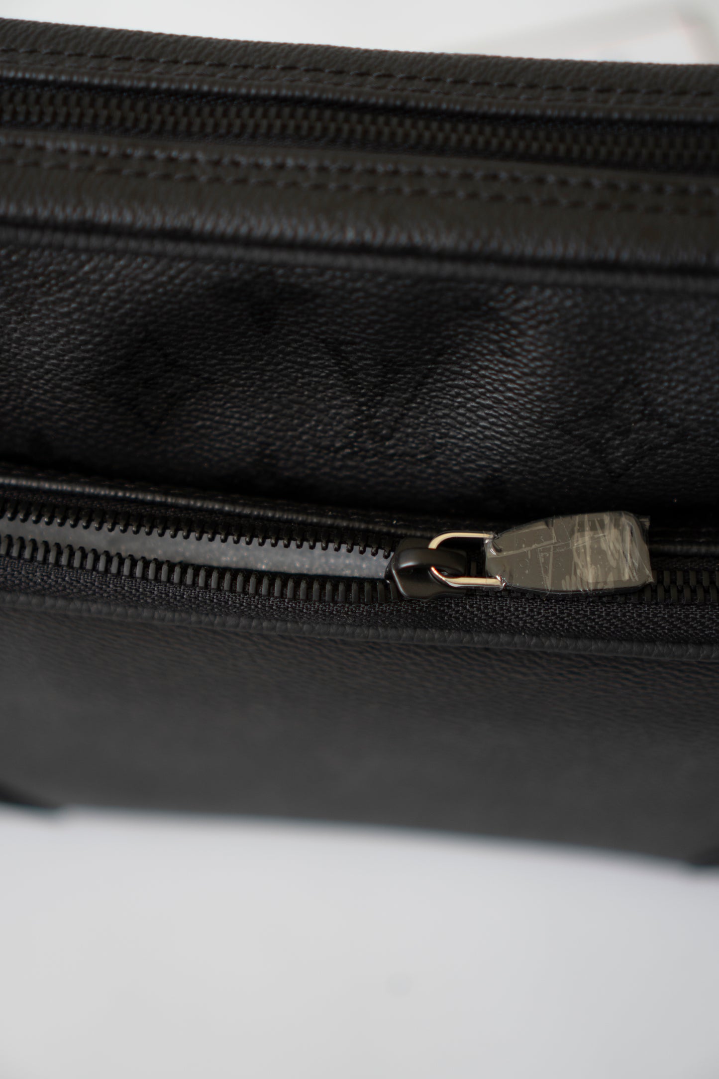 Nil Messenger Bag – Monogram Midnight Canvas