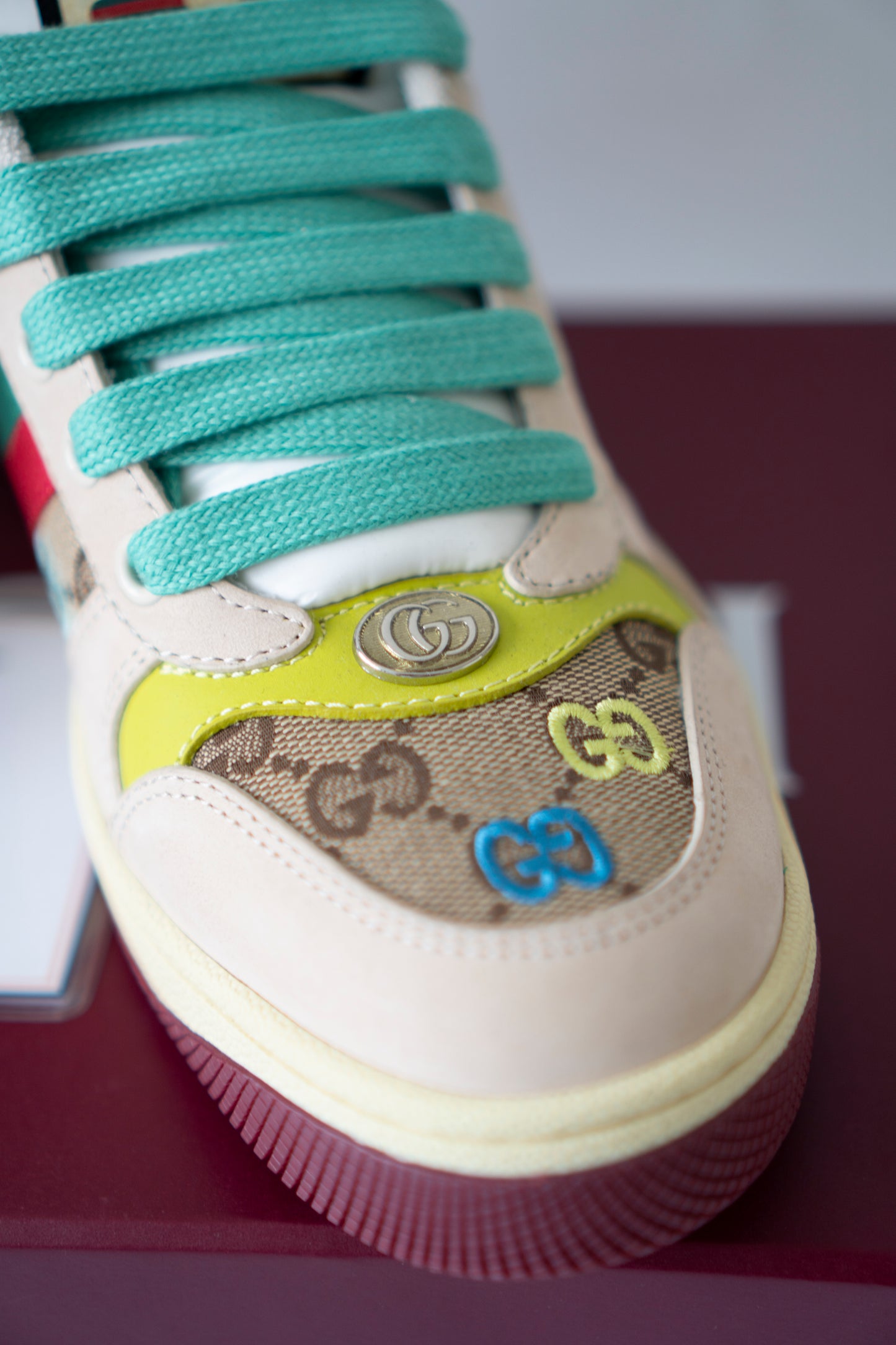 Screener GG Sneaker (Size 40) – Multicolor Canvas & Crystal Edition