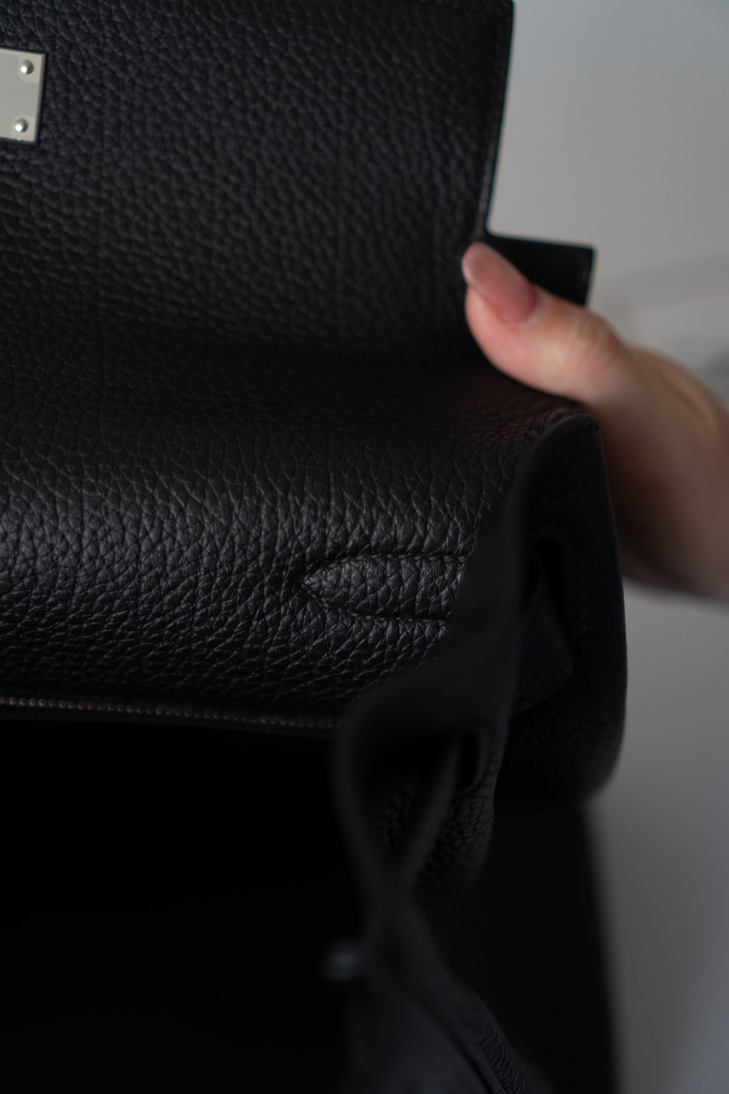 KL 28 – Black Togo with Palladium Hardware