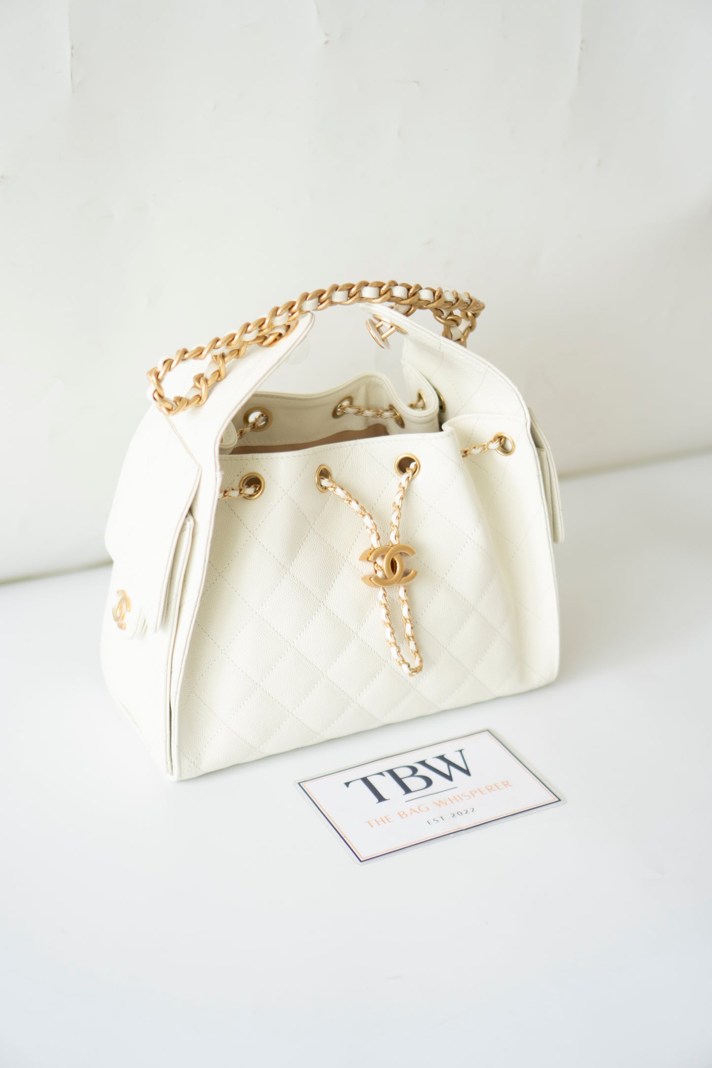 C25 Small – White Caviar Leather with Metal Drawstring Chain Strap
