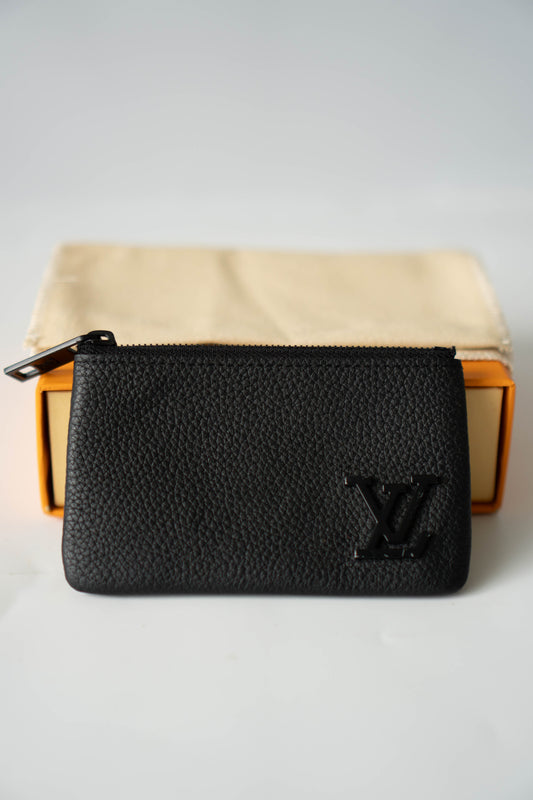 Pochette Clés Key Pouch in Aerogram Black leather with Black Hardware (Pre-Loved)