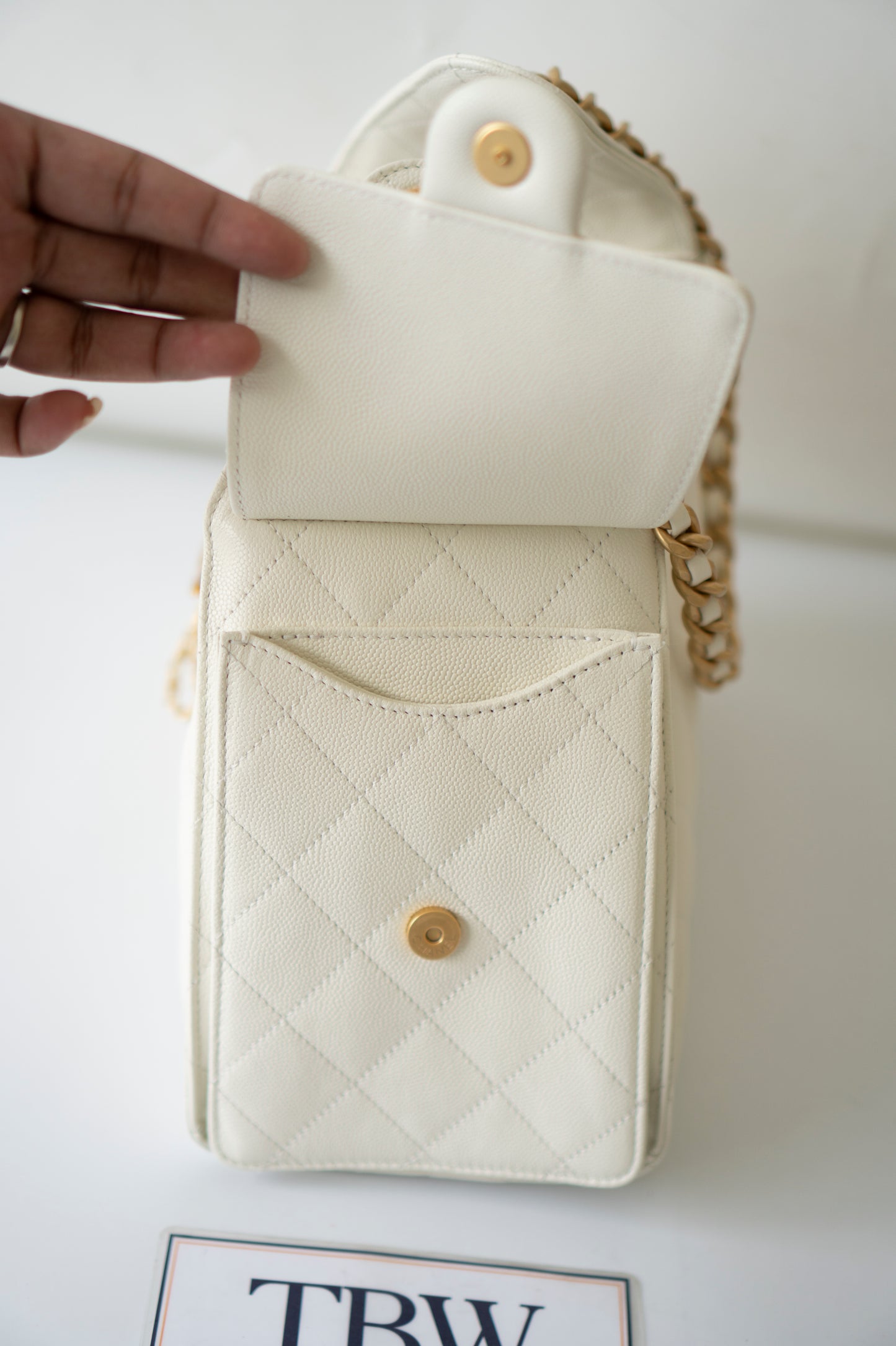 C25 Small – White Caviar Leather with Metal Drawstring Chain Strap